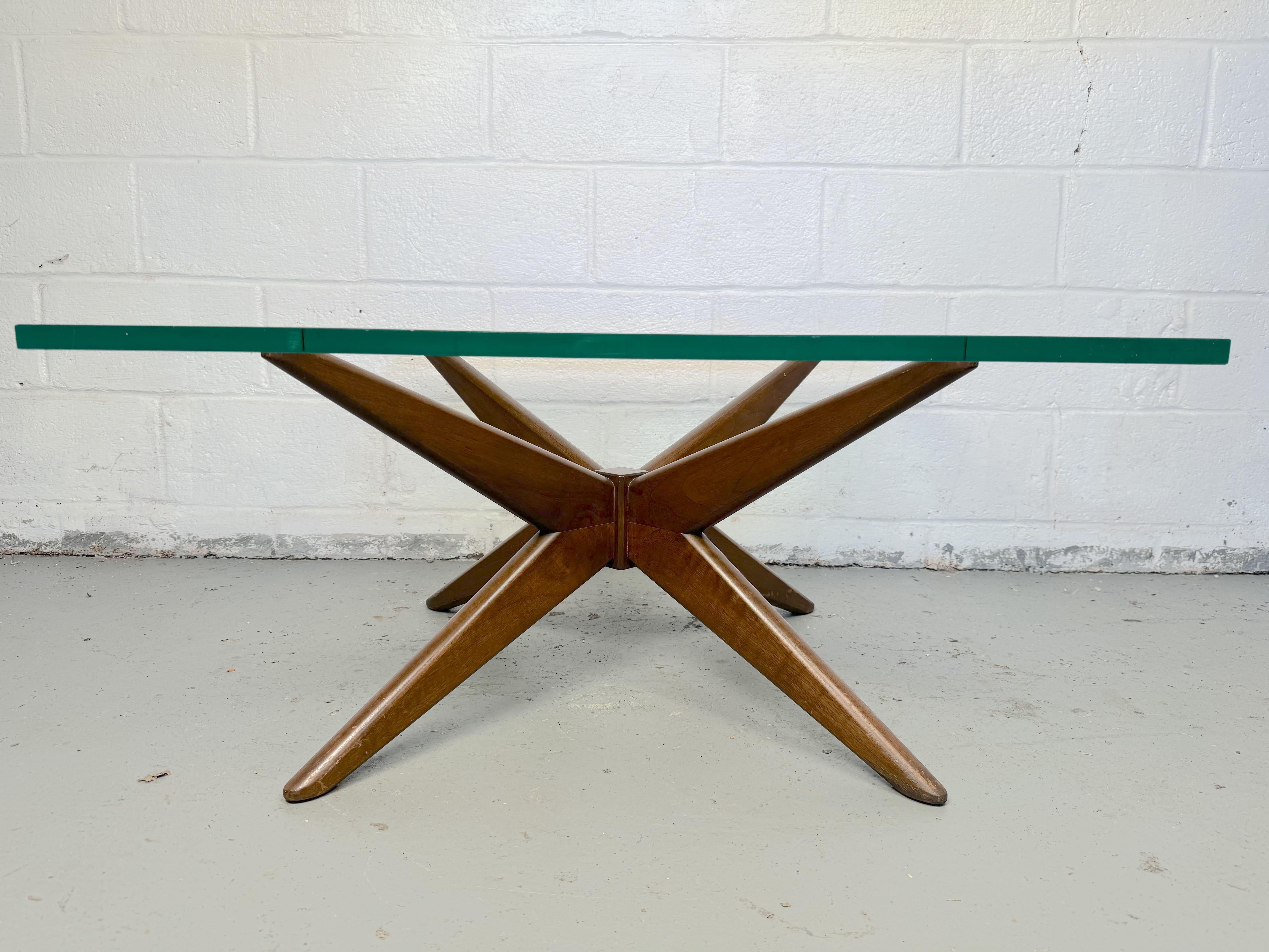 Table basse en forme d'étoile The Moderns en vente 1