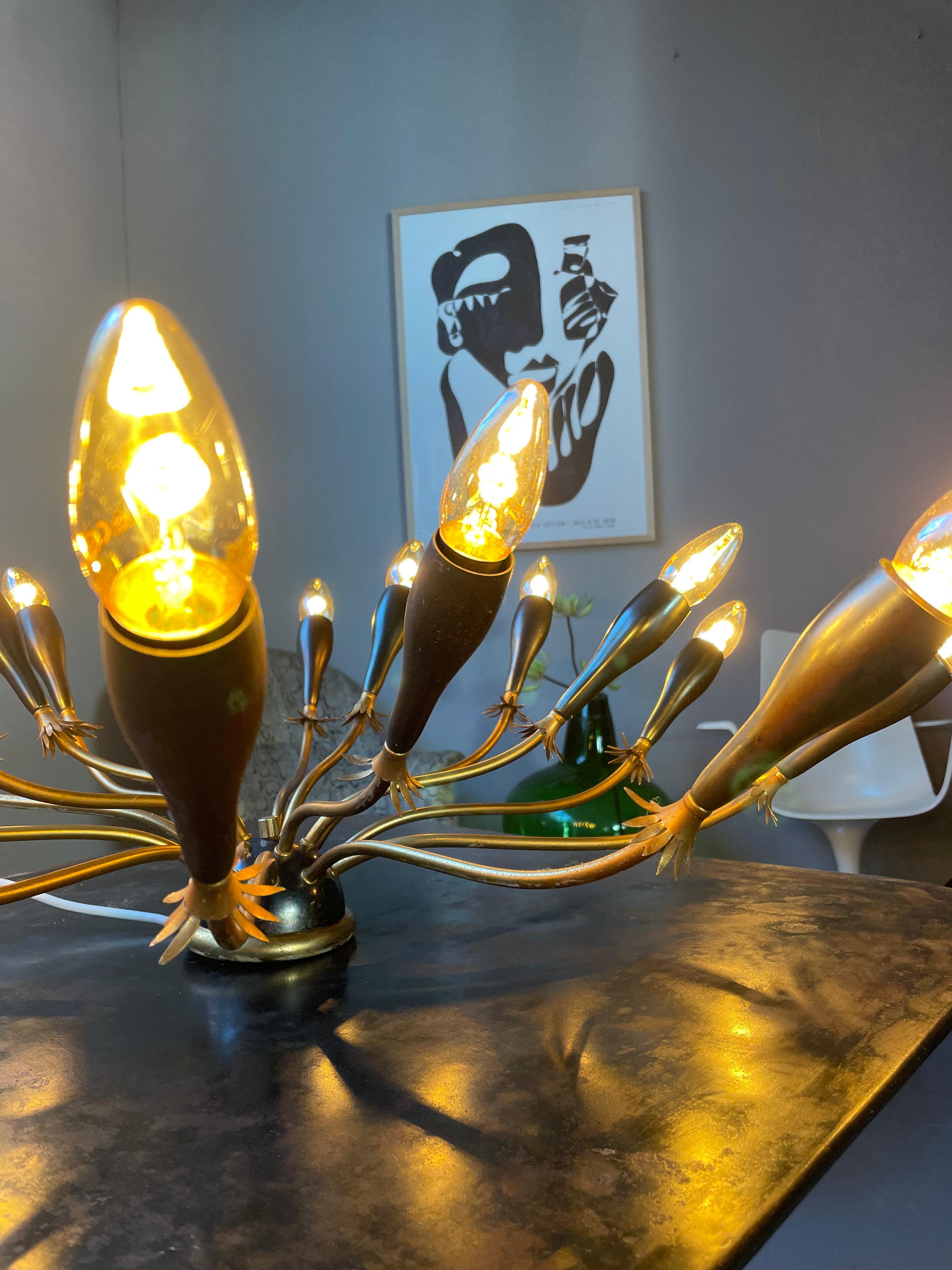 Metallo Lampada da soffitto Starburst moderna di metà secolo in vendita