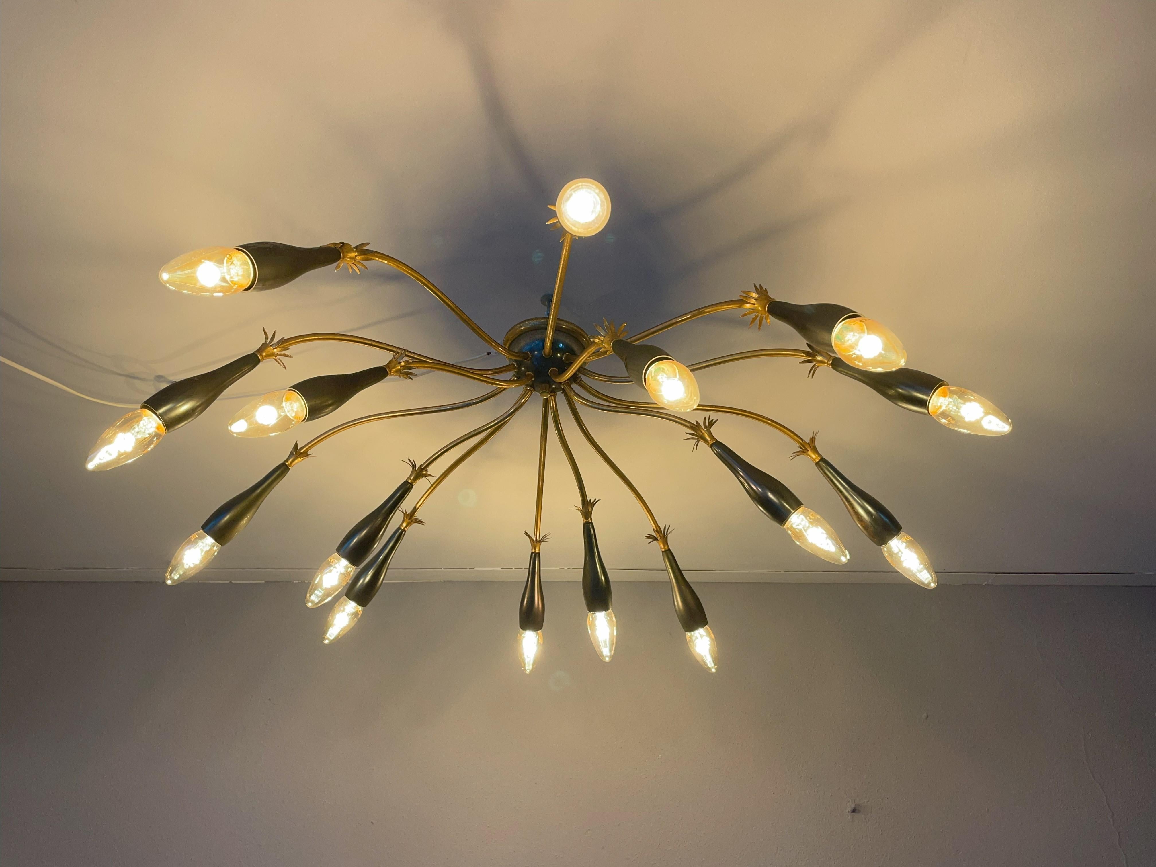 Lampada da soffitto Starburst moderna di metà secolo in vendita 1
