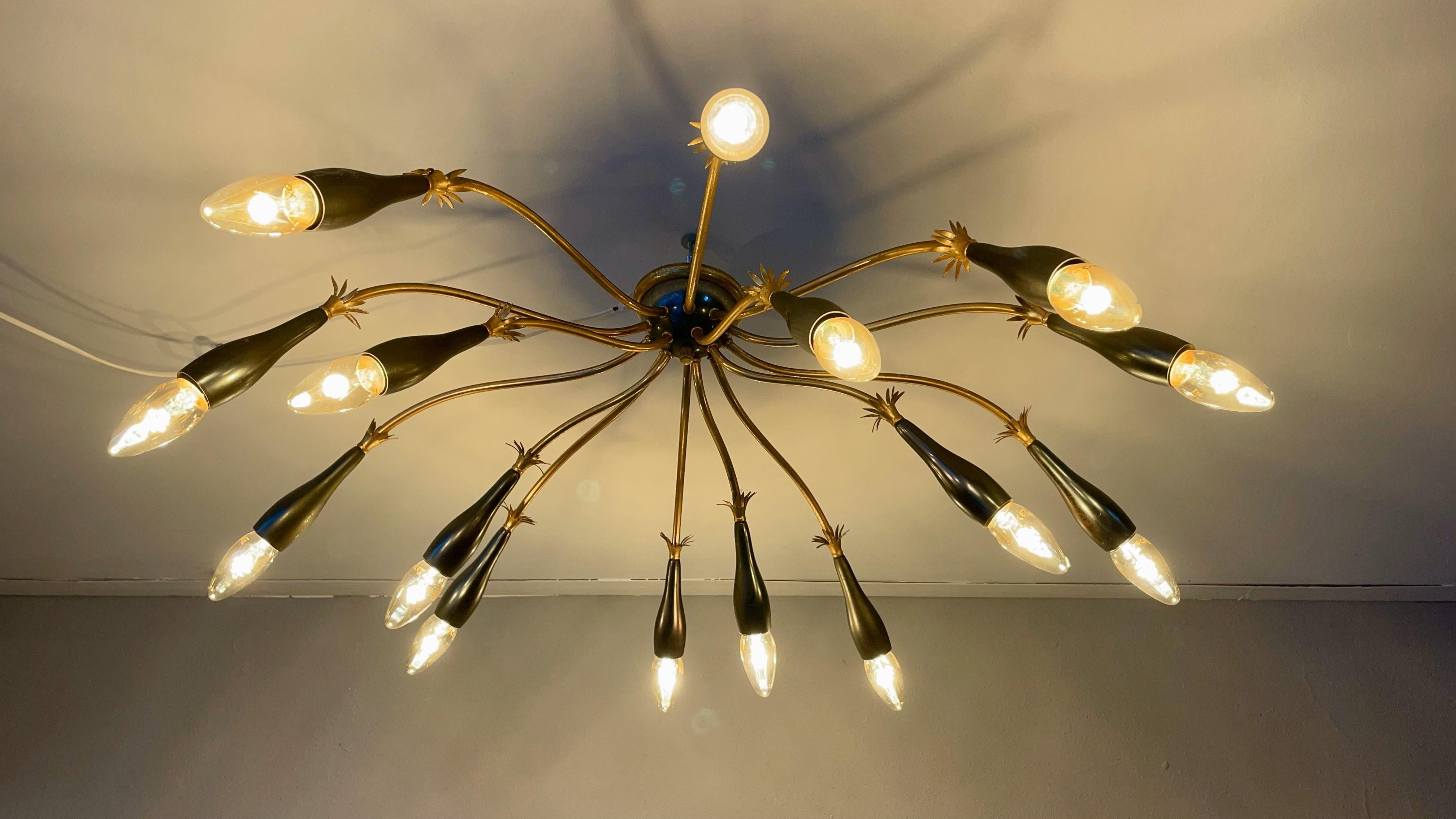 Lampada da soffitto Starburst moderna di metà secolo in vendita 3