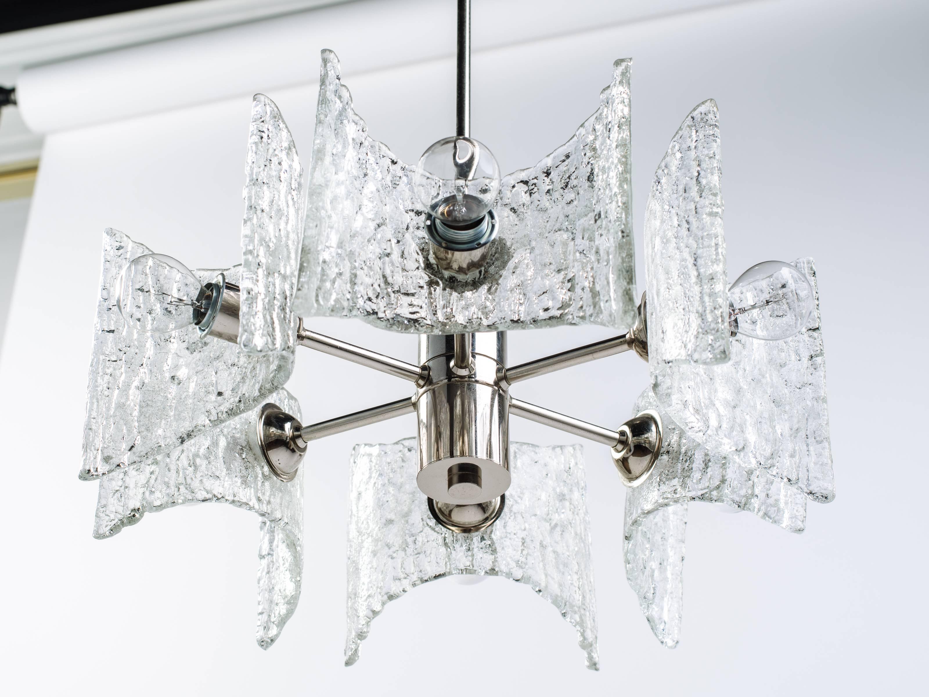 Polished Mid-Century Modern Starburst Chandelier with Ice Glass Design by Kalmar