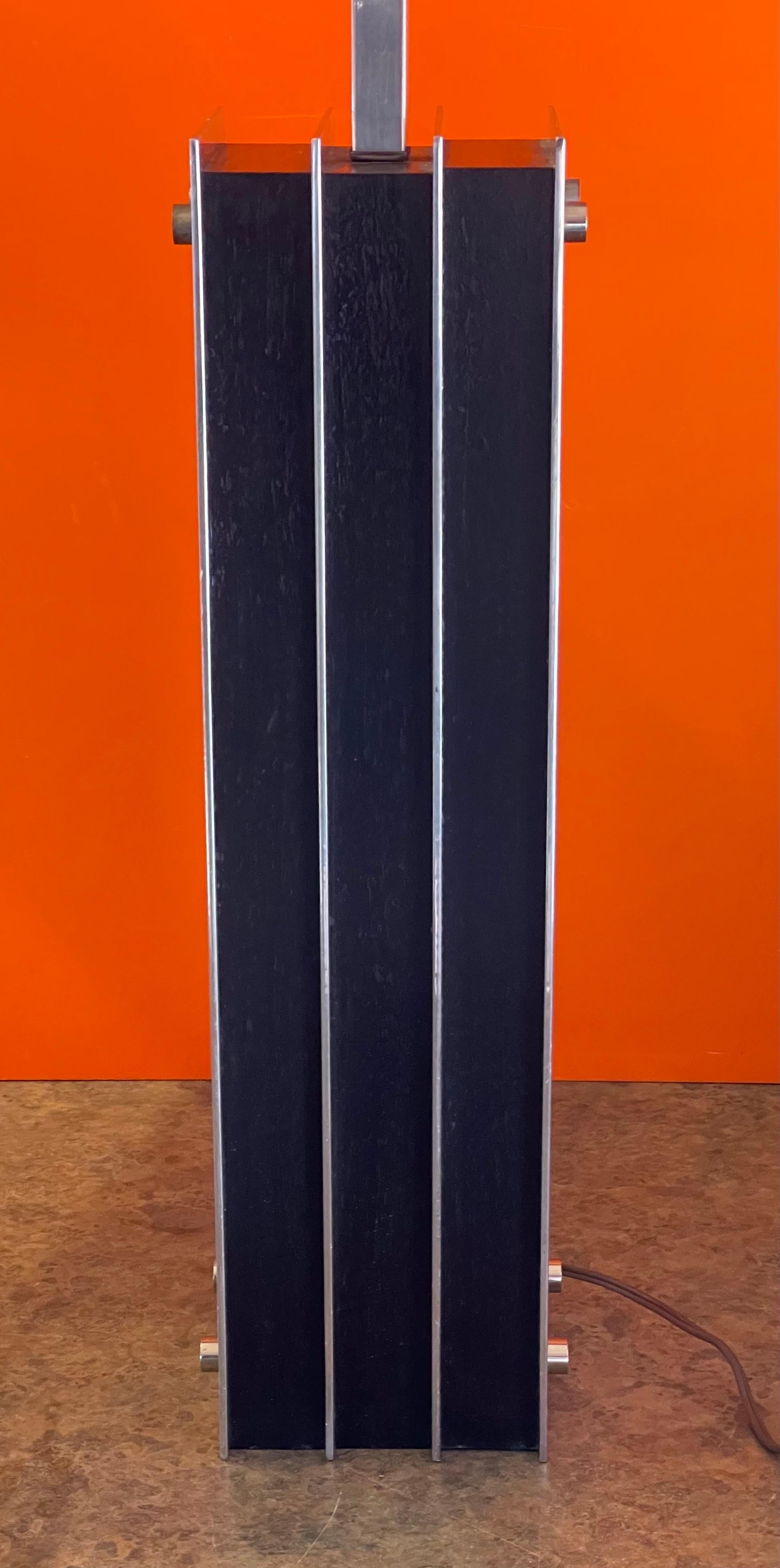 Mid-Century Modern Steel & Ebonized Wood Column Table Lamp by Laurel Lamp Co. For Sale 4