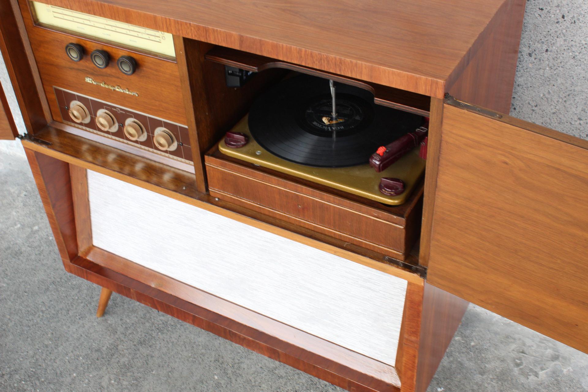Mid-20th Century Mid-Century Modern Stereo Console For Sale