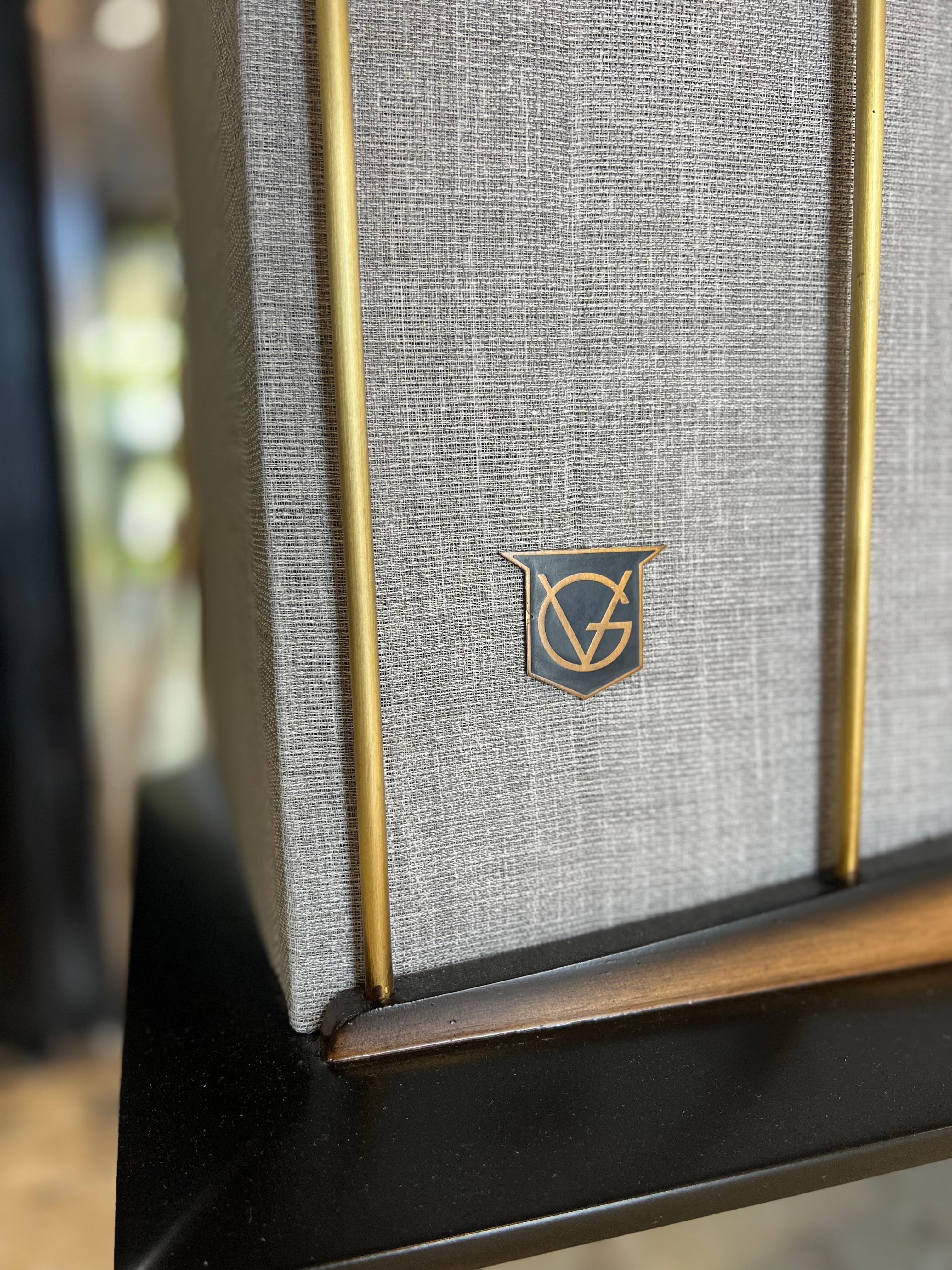 Mid-Century Modern Golden Voice Stereo Console 3