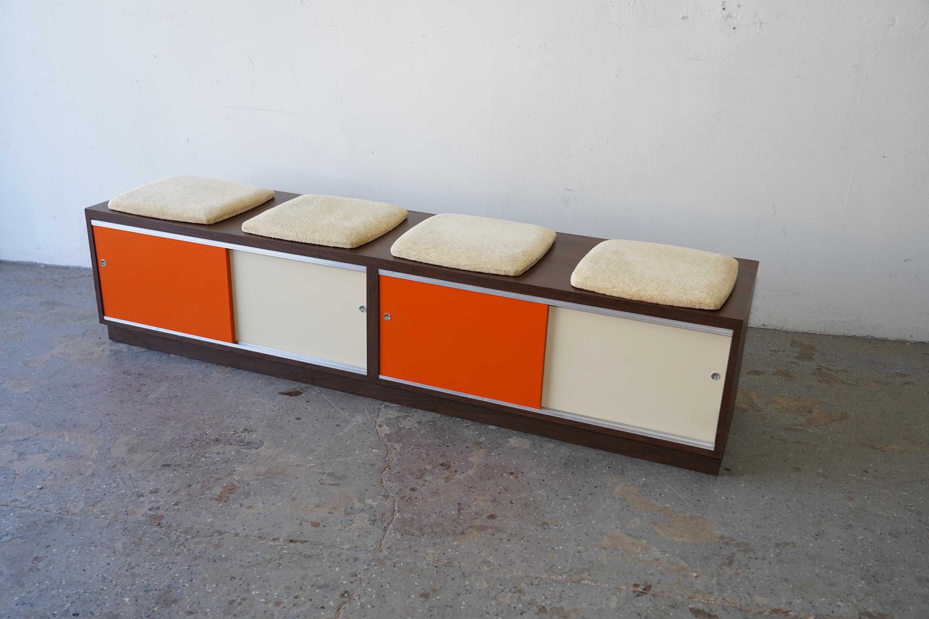 Mid-Century Modern Stereo Media Record Console/Credenza Bench 4