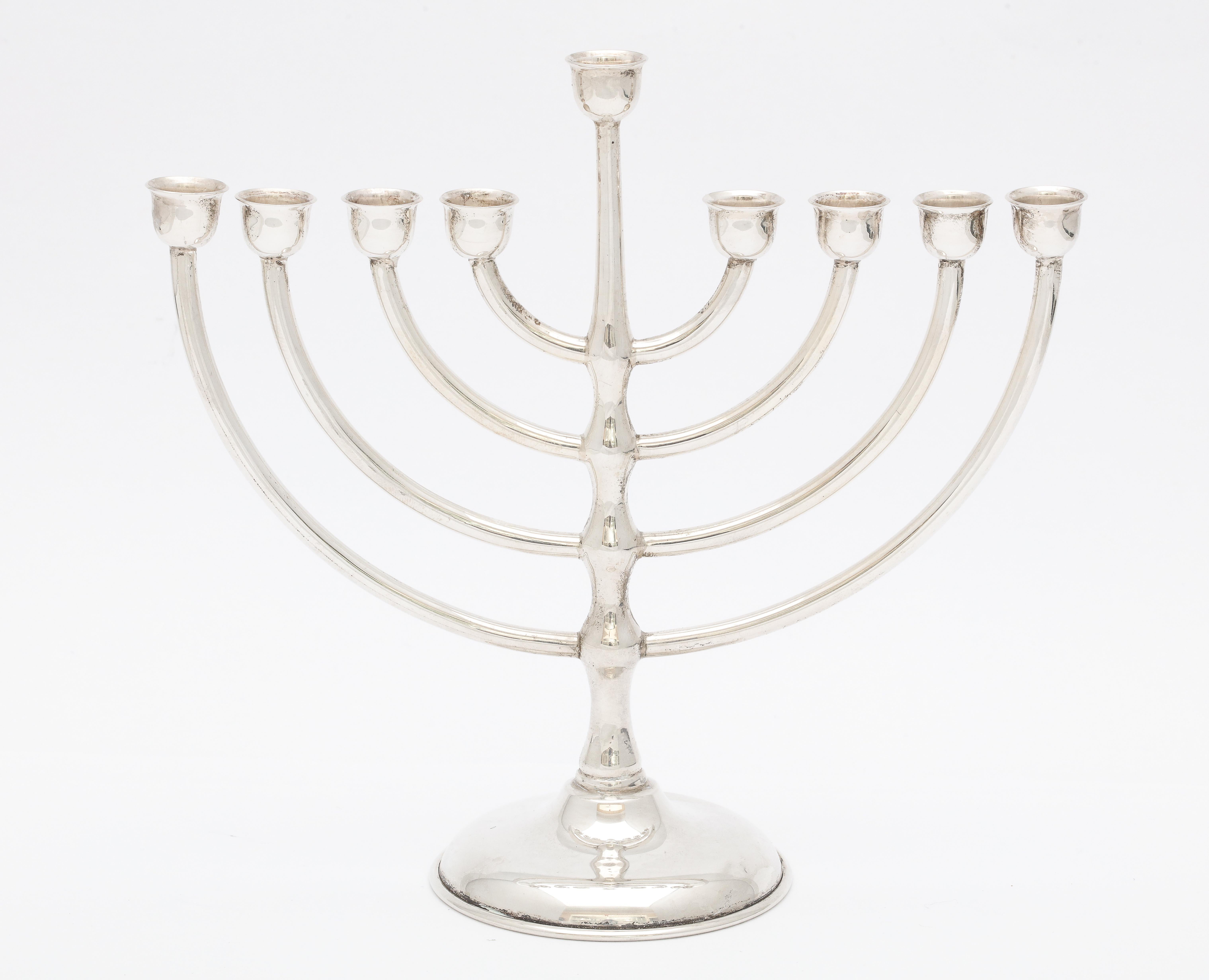Mid-Century Modern Sterling Silver Menorah In Good Condition In New York, NY