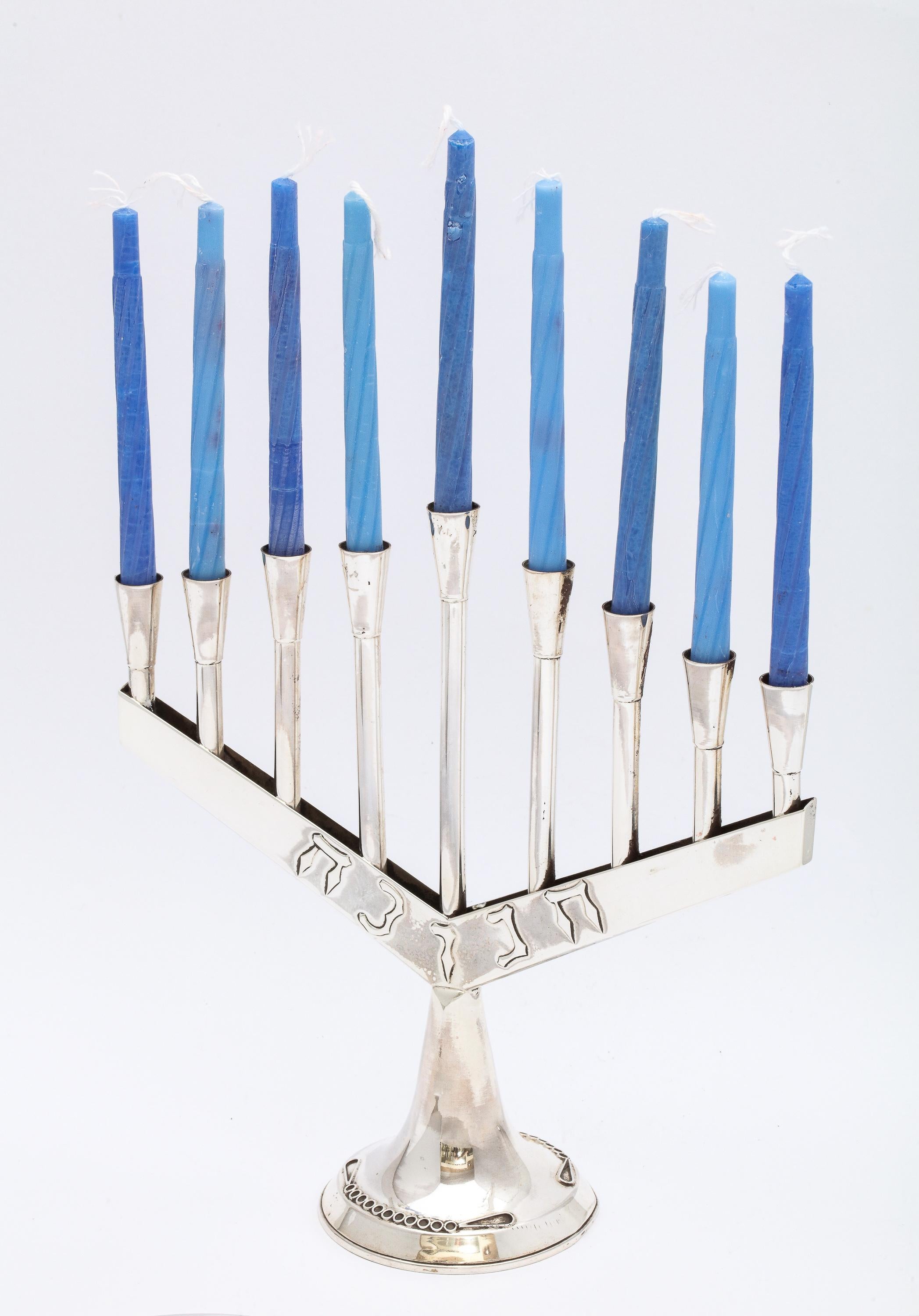 Mid-Century Modern Sterling Silver Menorah In Good Condition In New York, NY