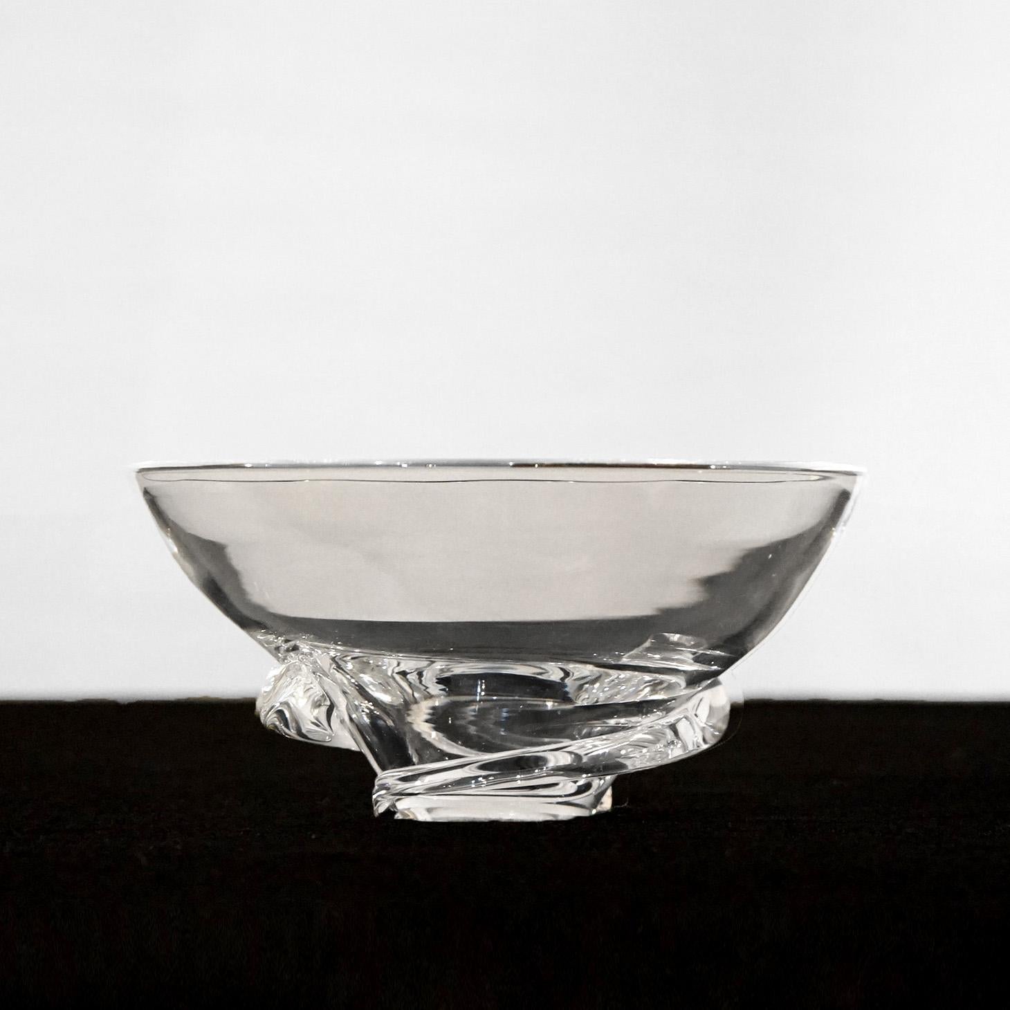 Mid Century Modern Steuben Art Glass Footed Crystal Bowl 20thC For Sale 1