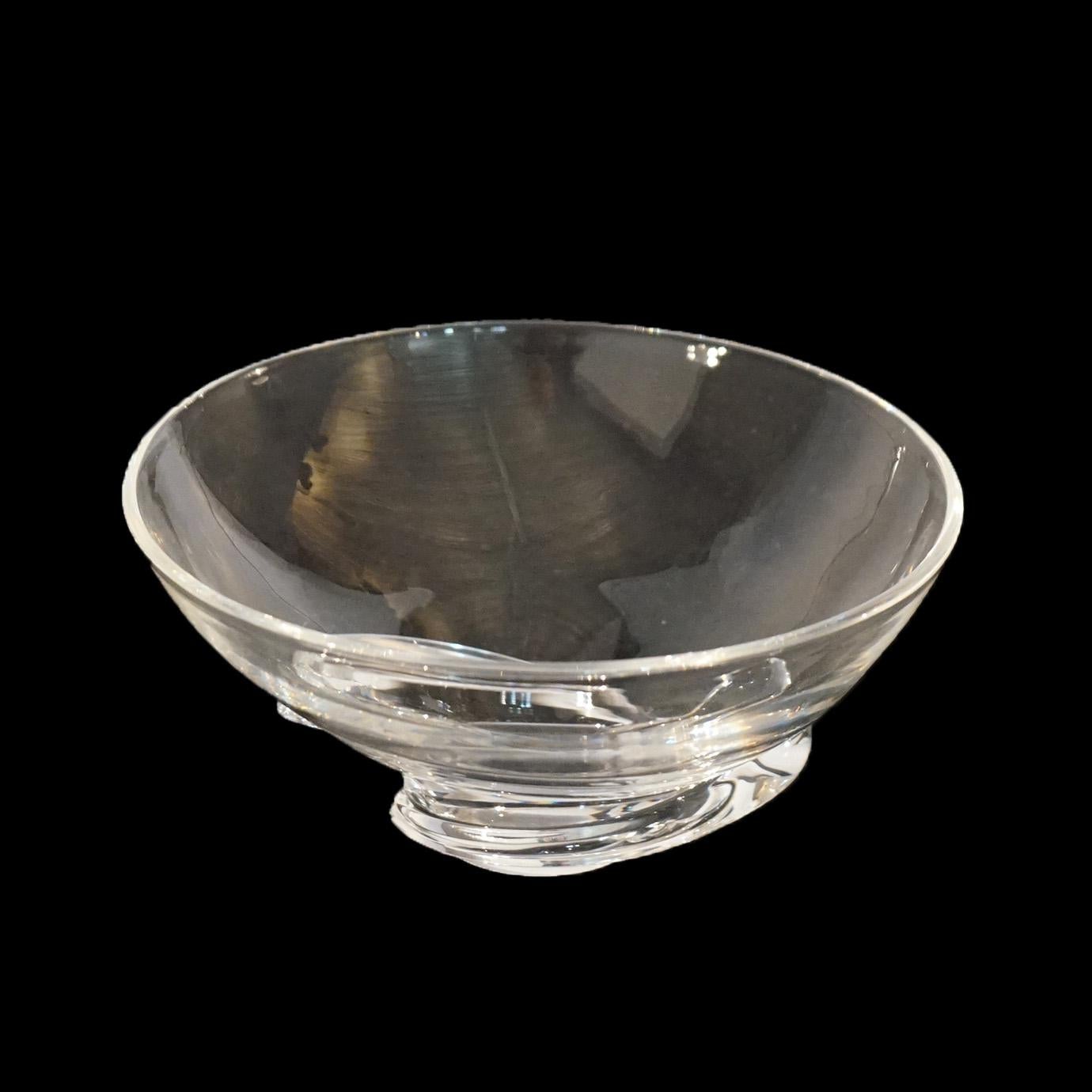 Mid Century Modern Steuben Art Glass Footed Crystal Bowl 20thC For Sale 2