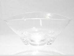 Mid-Century Modern Steuben Glass Basket Shaped Bowl by Donald Pollard #8079