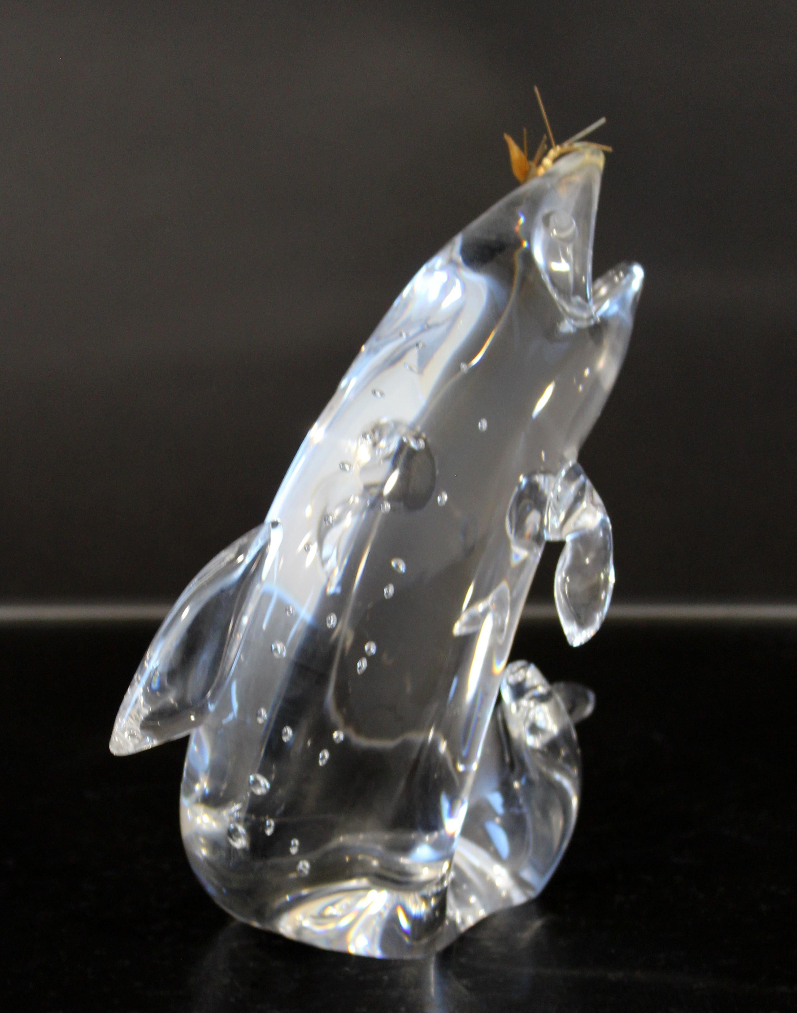 Mid-Century Modern Steuben Signed Crystal Trout with 18K Gold Fly by J. Houston 2