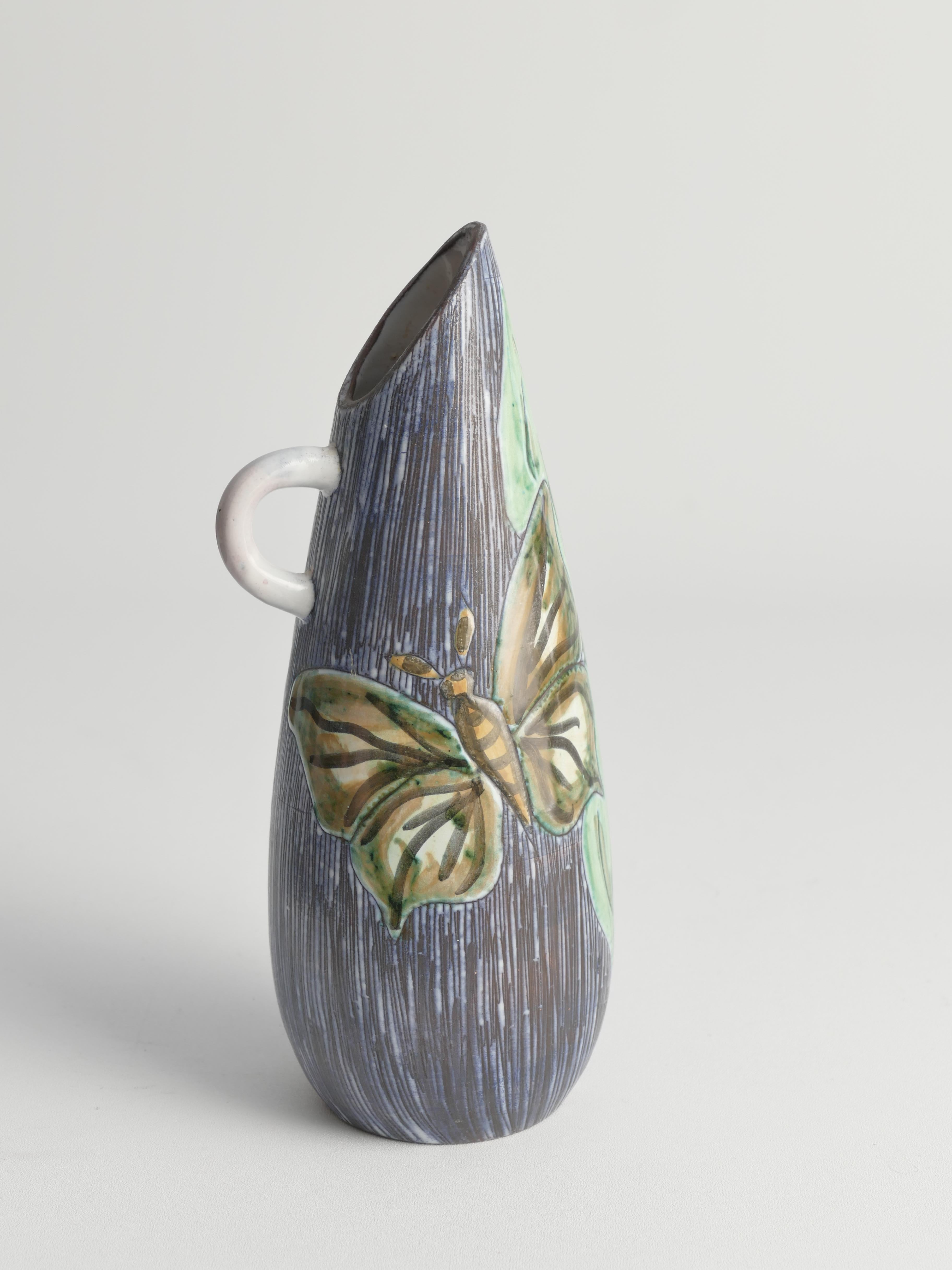 Mid-Century Modern Stoneware Vase with Sgraffito and Butterflies. Sweden, 1950s For Sale 10