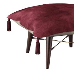 Modernes Hocker-Set mit Wildlederpolsterung, schwarzem Lack und Messingdetails