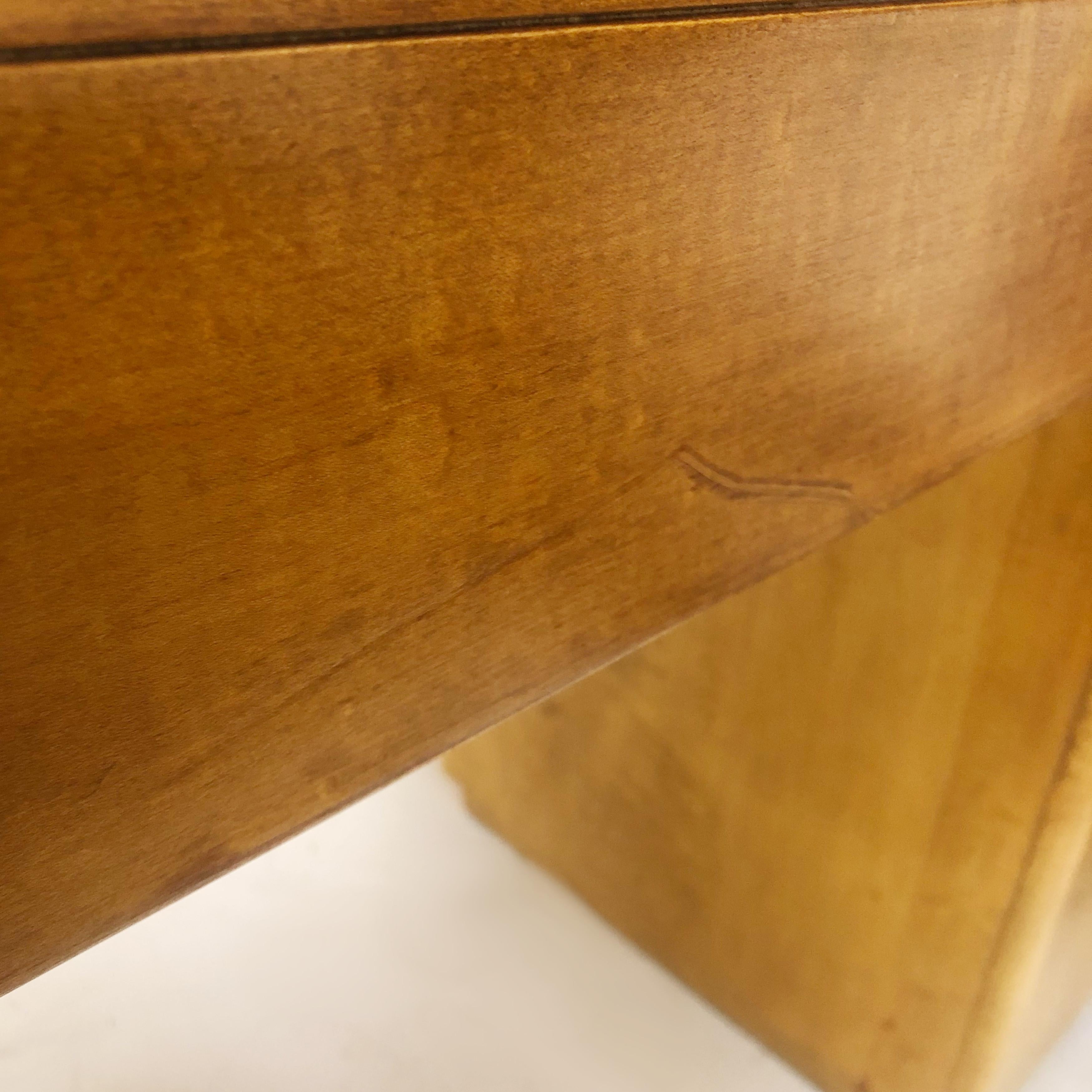 Mid-Century Modern Streamlined Kneehole Desk by Count Alexis de Sakhnoffsky 3