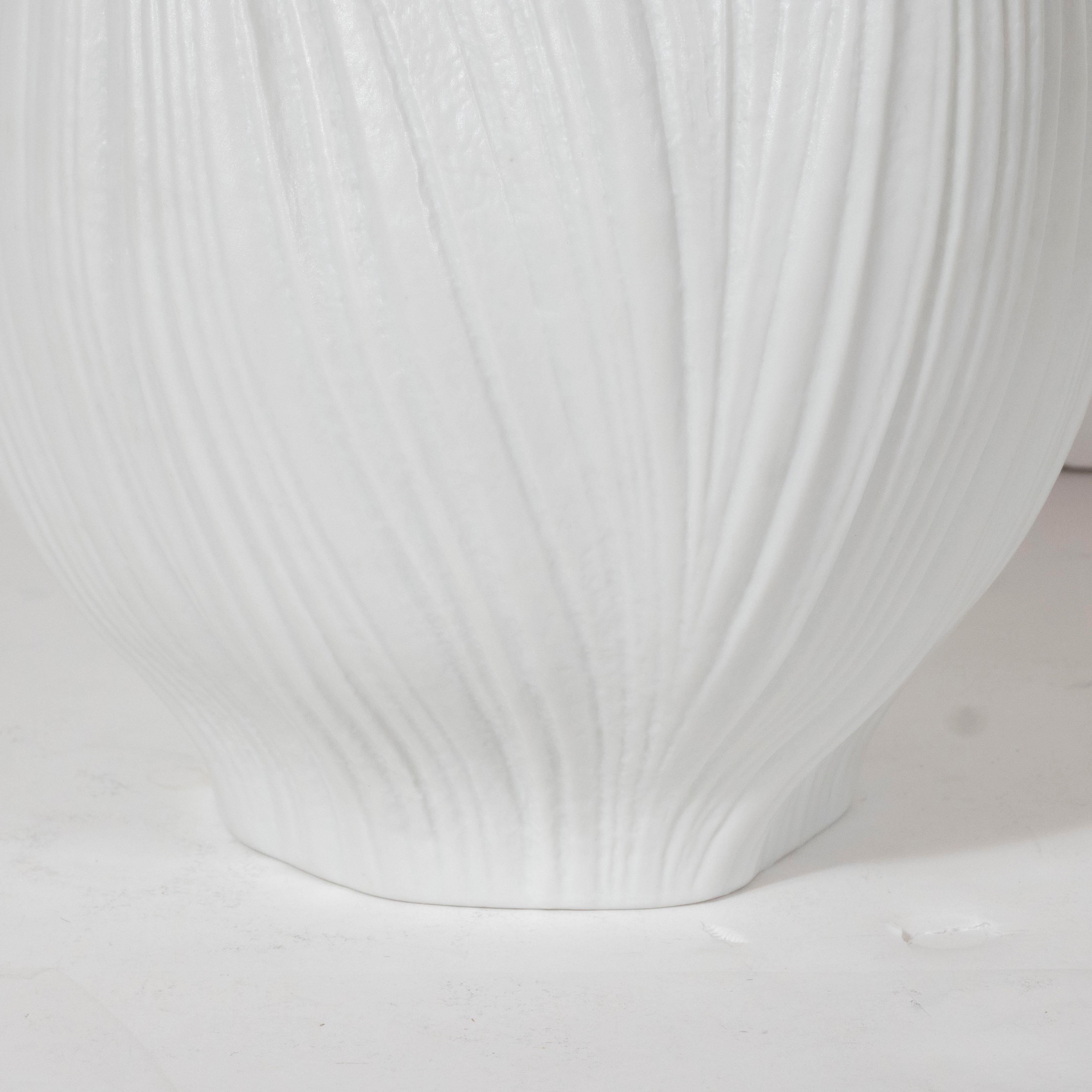 Mid-Century Modern Striated White Ceramic Vase by Martin Freyer for Rosenthal In Excellent Condition In New York, NY