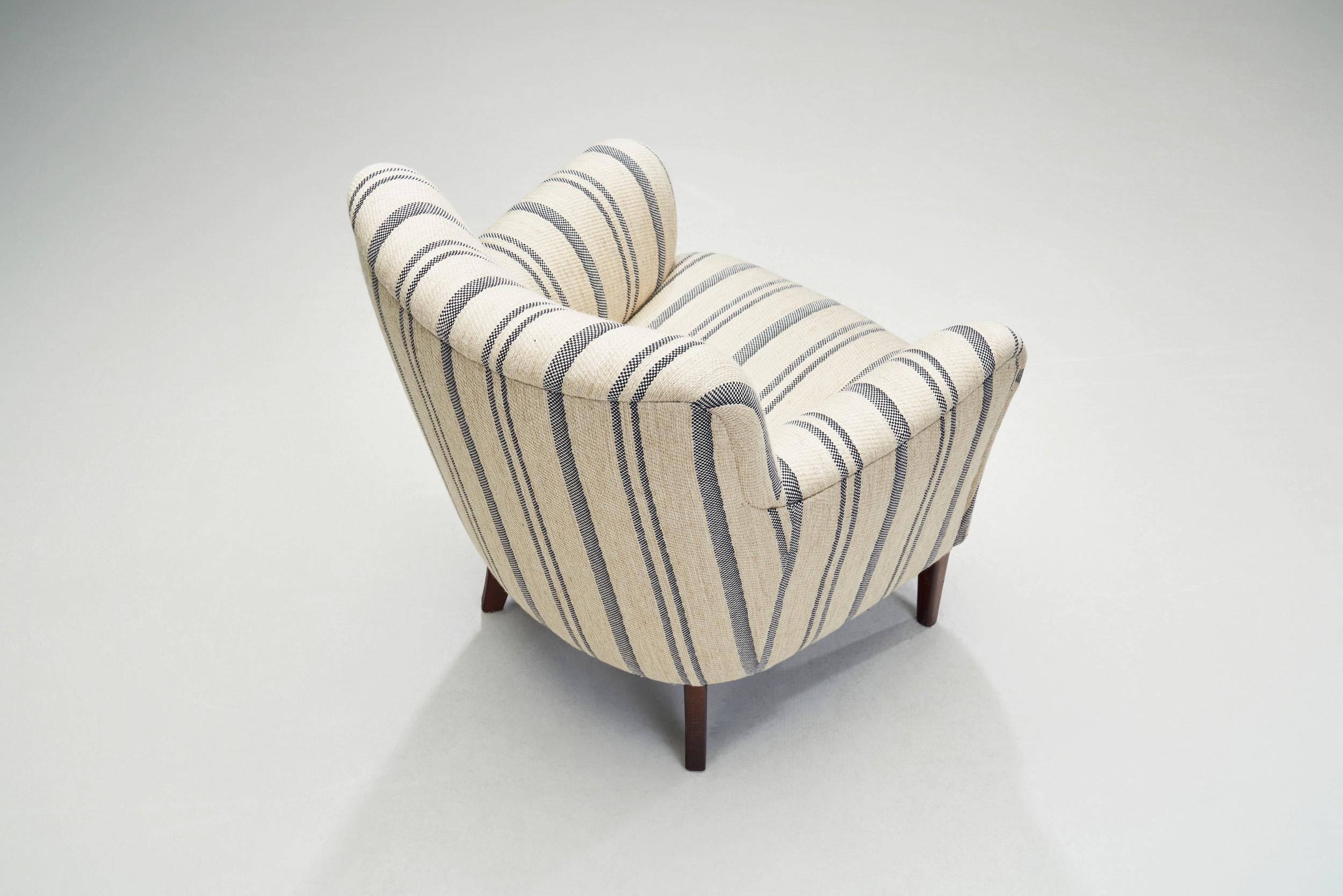 Mid-Century Modern Striped Lowback Easy Chair, Denmark ca 1940s For Sale 1