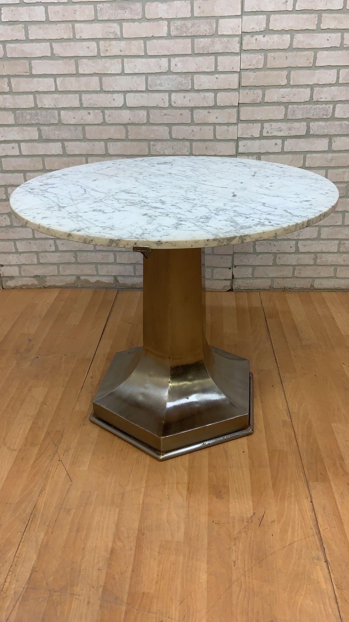 Moderner strukturierter Metallfuß-Cocktail-/Dinette-Tisch mit Marmorplatte aus der Mitte des Jahrhunderts, Paar im Angebot 2