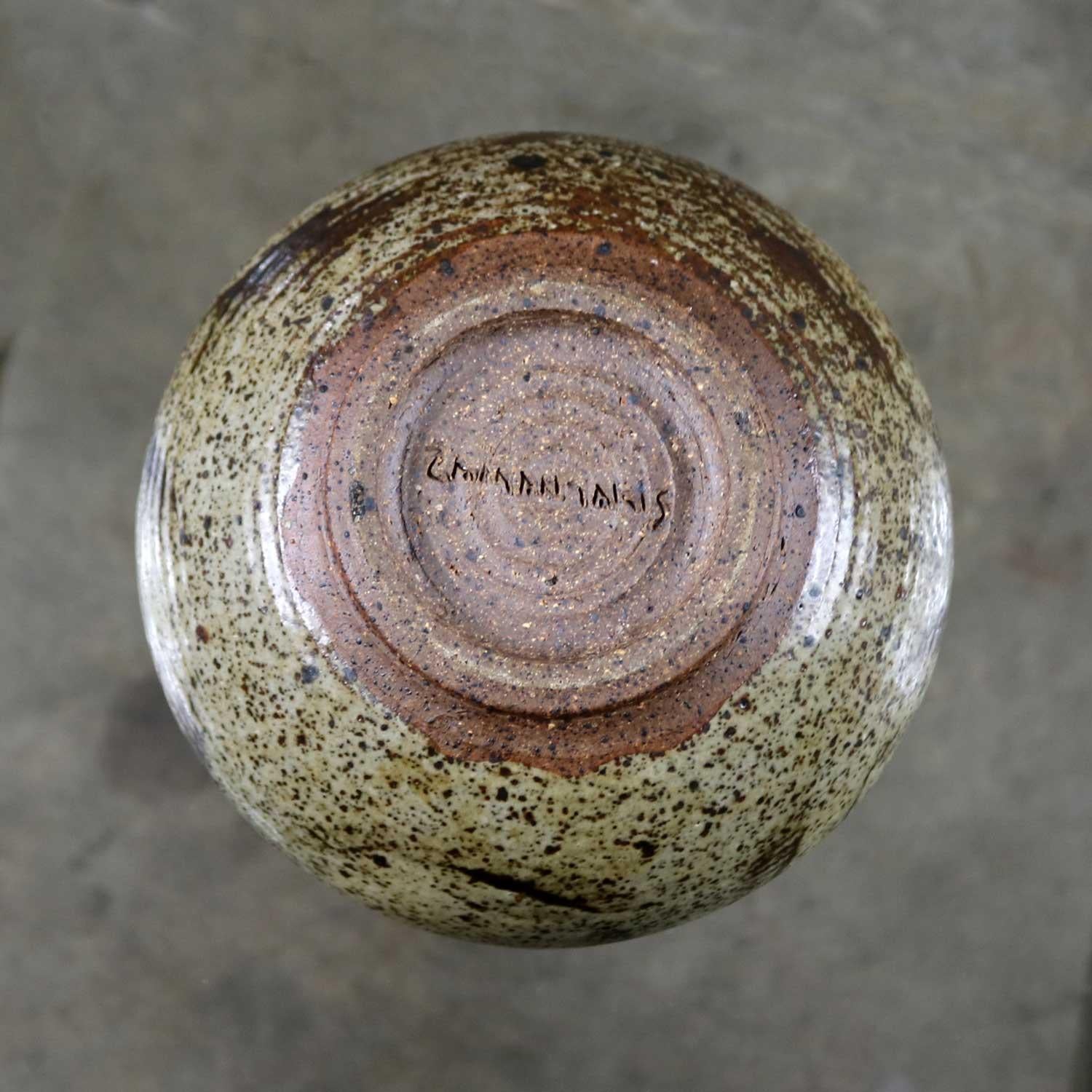 Mid-Century Modern Studio Ceramic Stoneware Pot by Mark Zamantakis In Good Condition For Sale In Topeka, KS