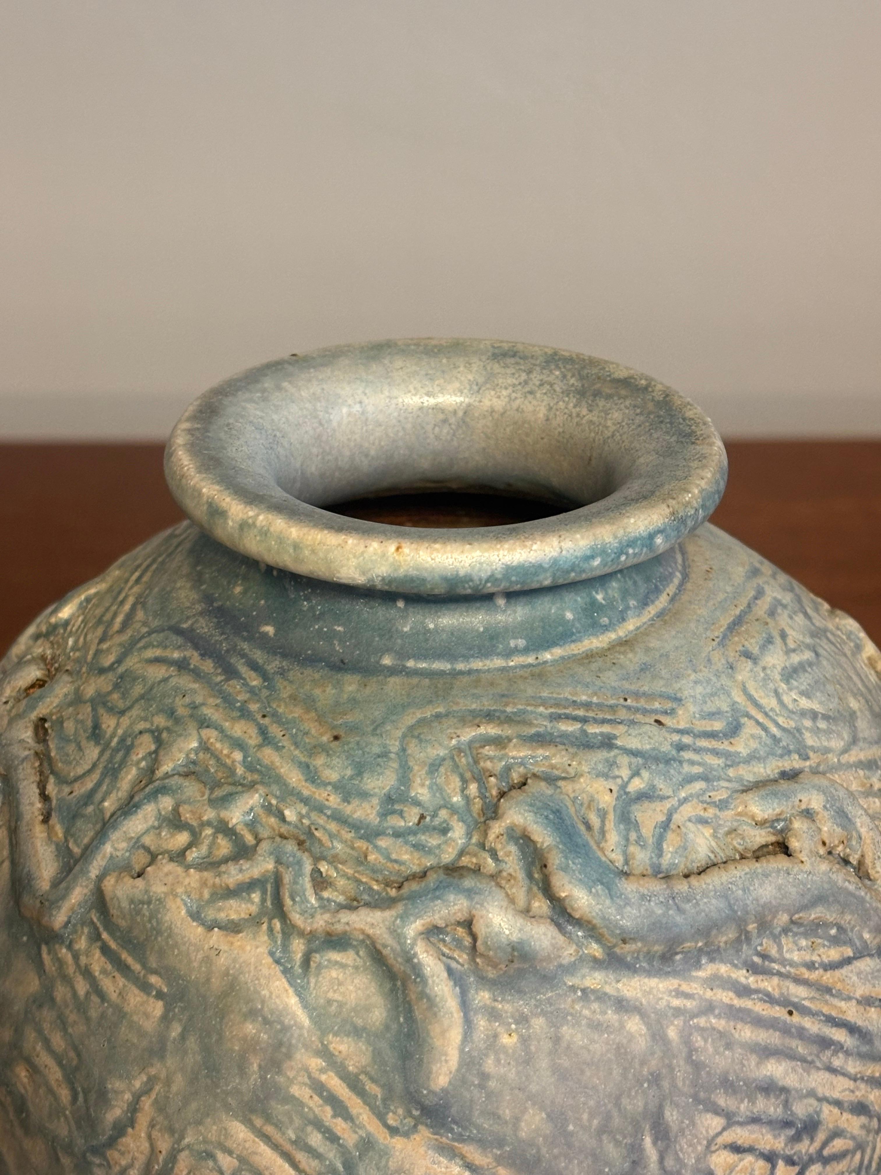 Vaso in ceramica di Studio A, metà secolo, firmato In condizioni buone in vendita a Delray Beach, FL