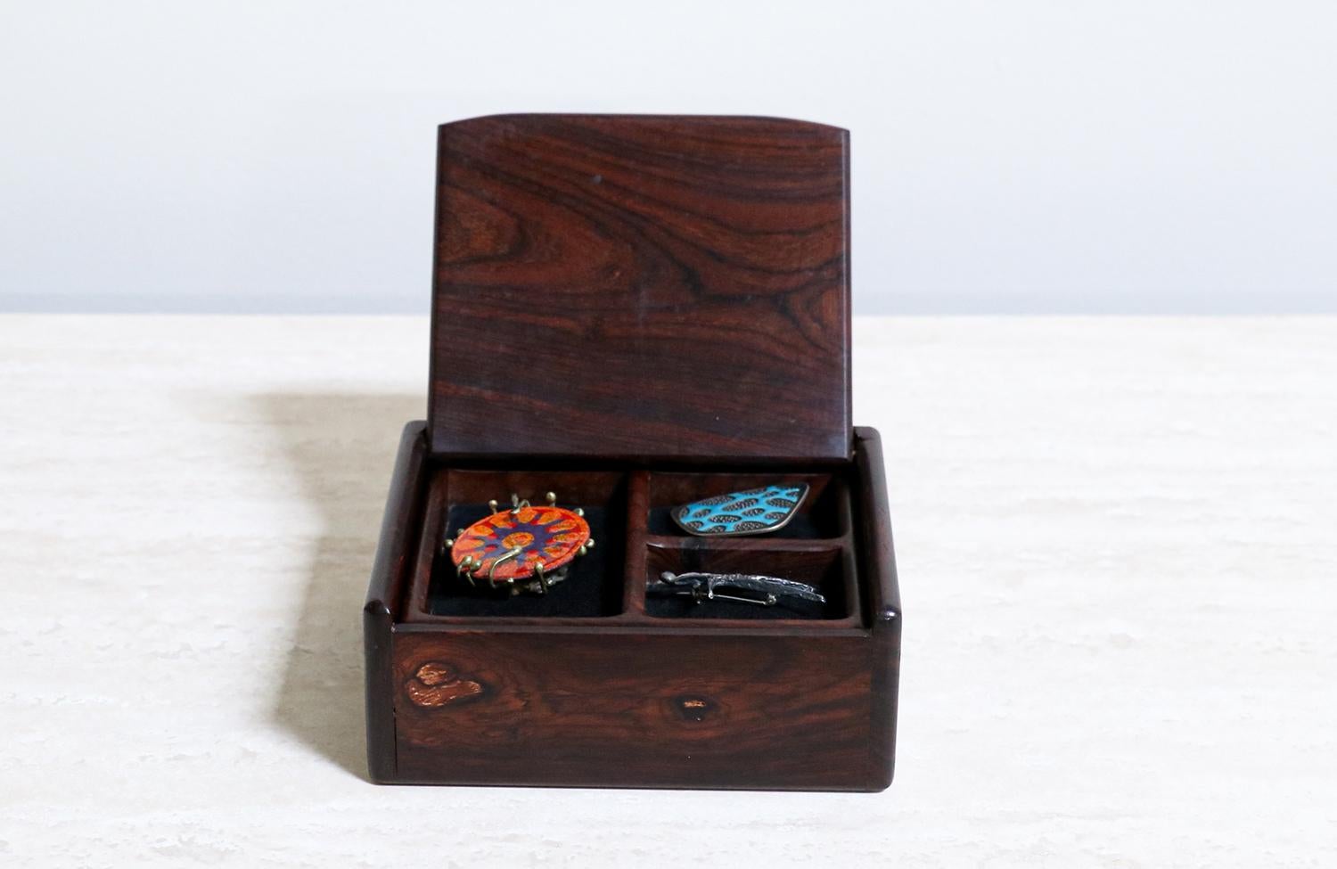 Mid-Century Modern Studio Craft Rosewood Jewelry Box In Excellent Condition For Sale In Los Angeles, CA