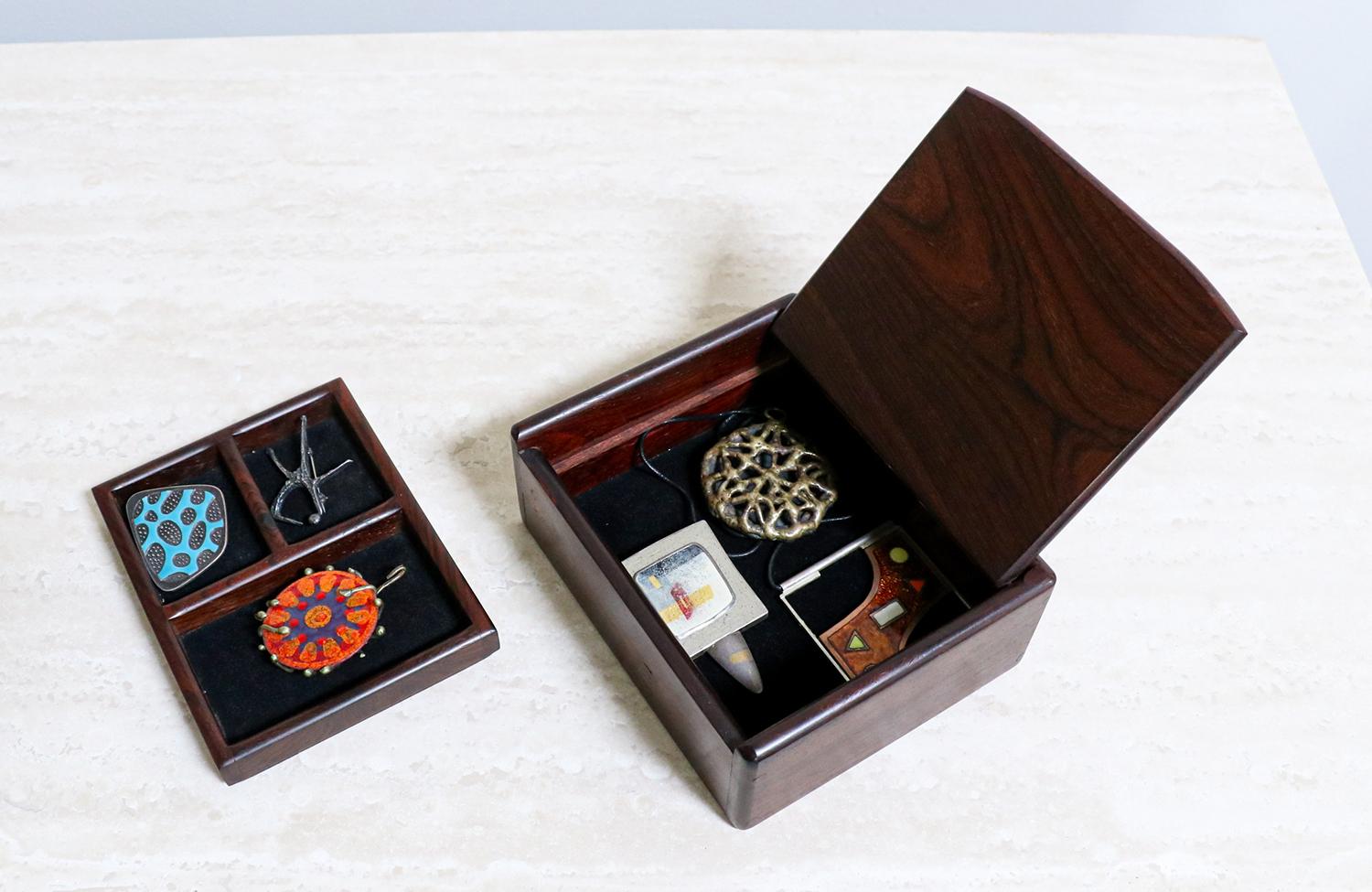 Mid-Century Modern Studio Craft Rosewood Jewelry Box For Sale 3