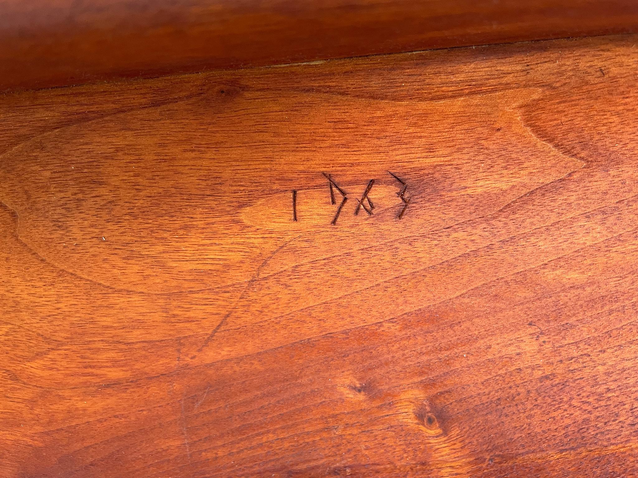 Table basse ou banc en bois massif de style Studio Craft, mi-siècle moderne, 1963 en vente 2