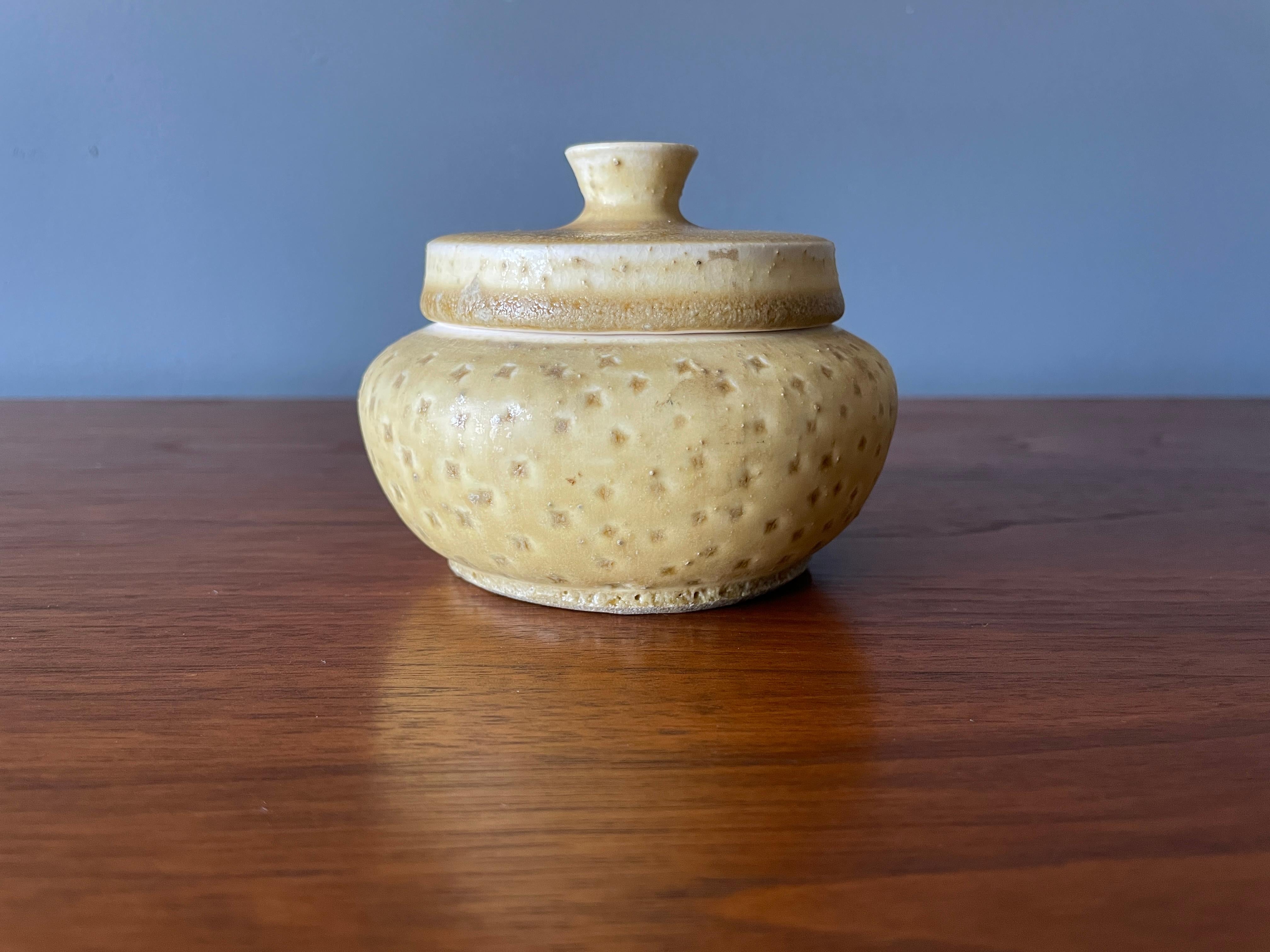 Mid-Century Modern Studio Crafted Ceramic Lidded Jar 2