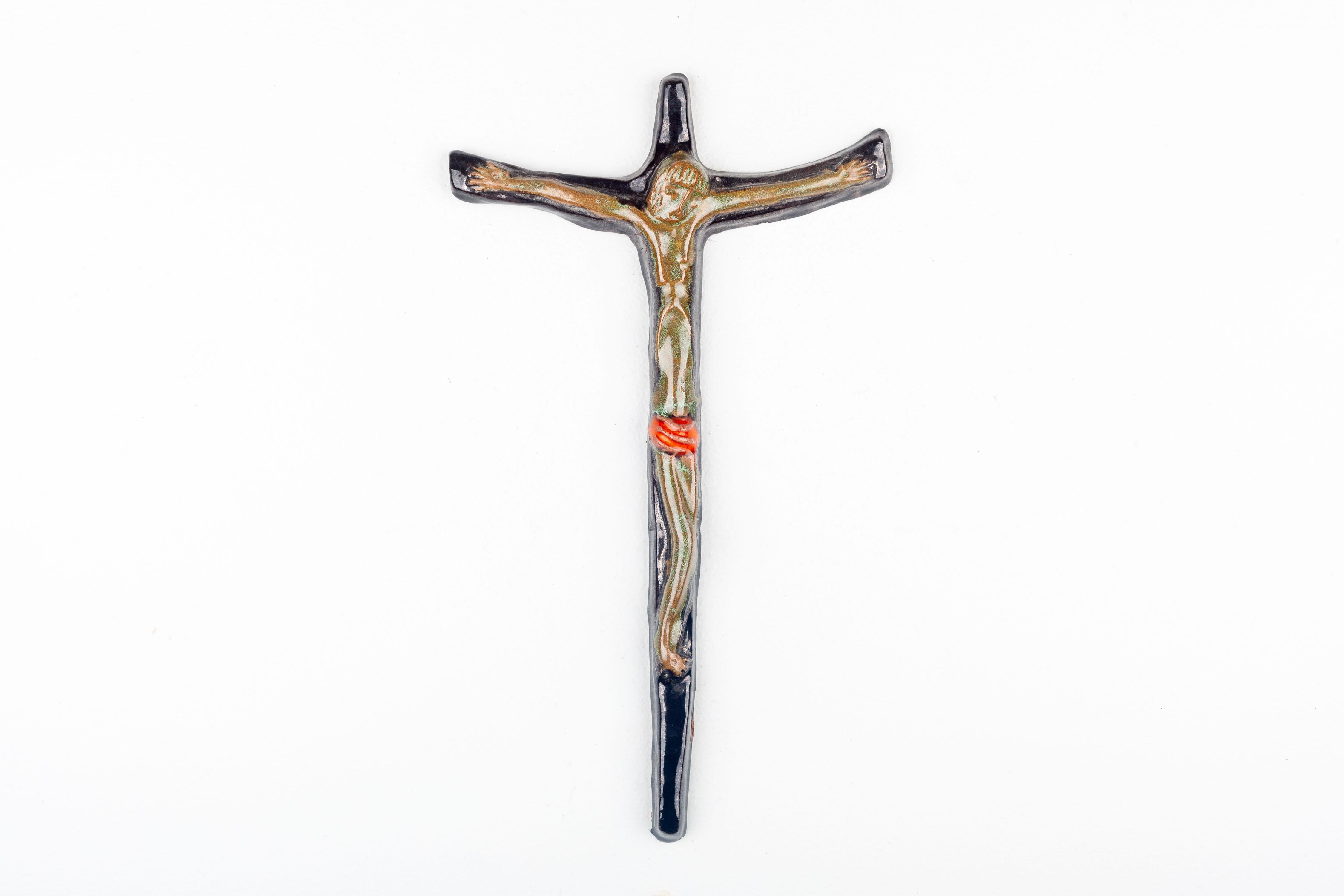 Mid-Century Modern Studio Crafted Ceramic Wall Crucifix For Sale 7