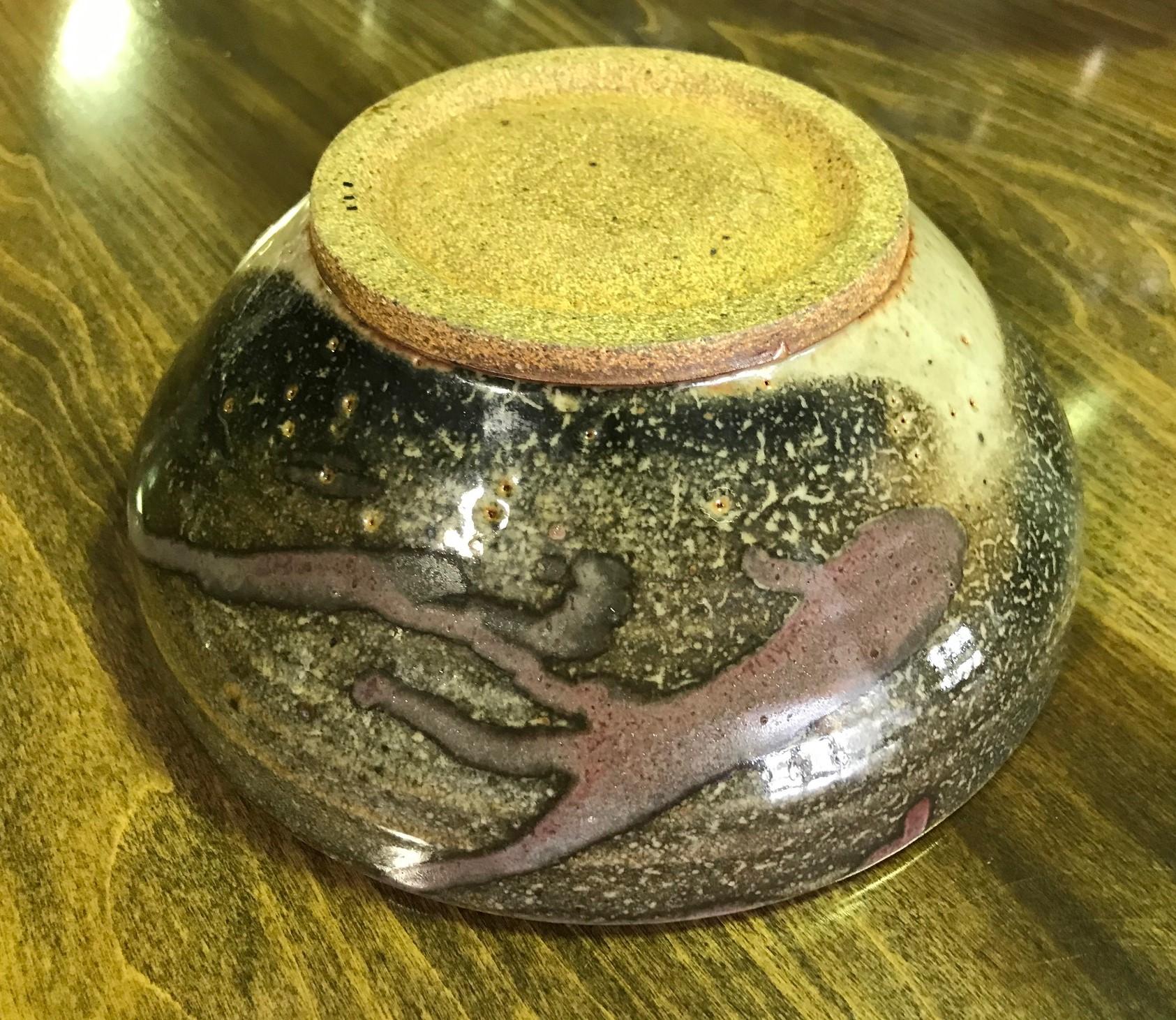20th Century Mid-Century Modern Studio Pottery Ceramic Glazed Artisan Bowl