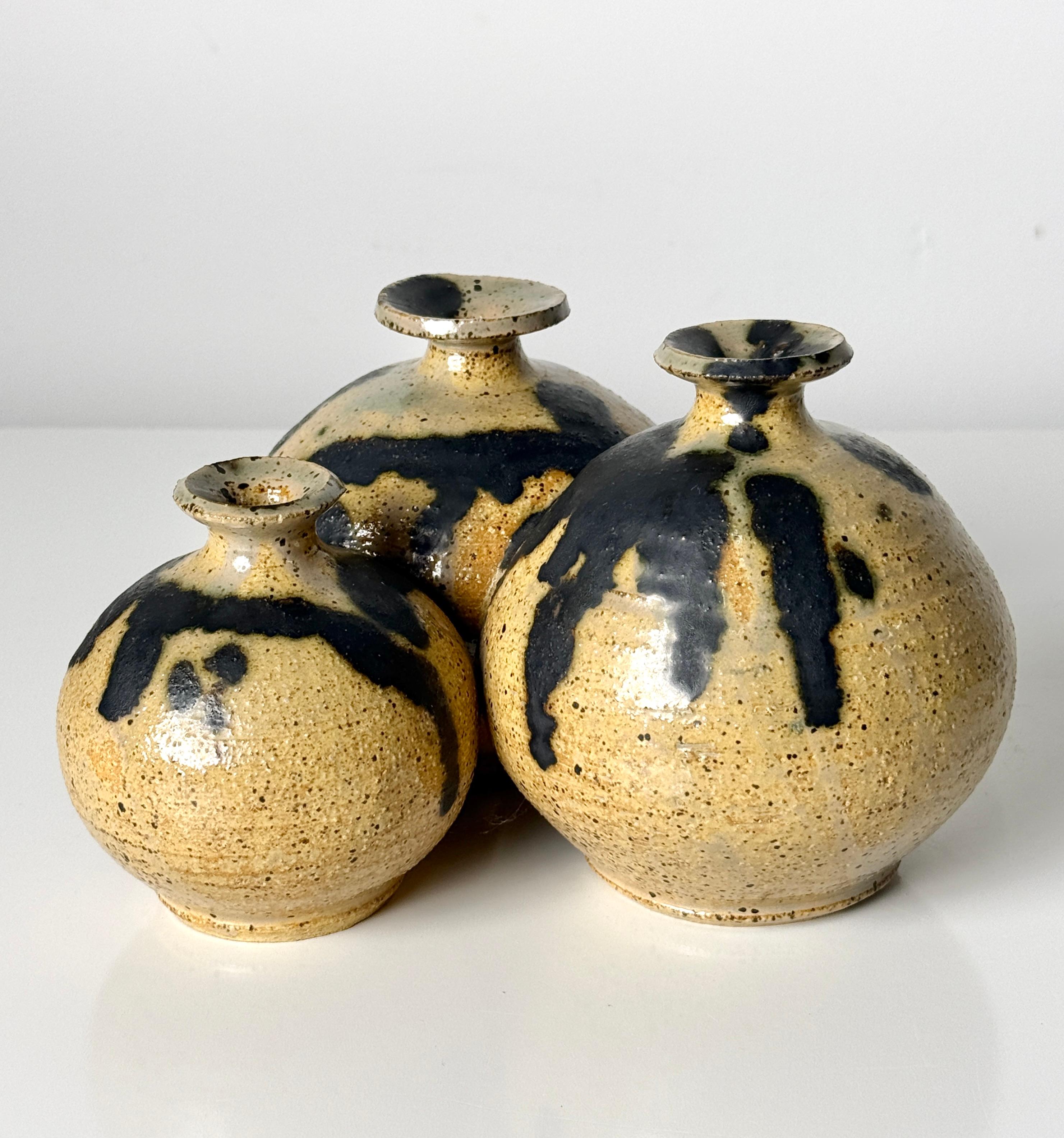 Americano Studio Pottery, metà secolo, moderno, Ikebana, vaso di erbacce, mazzo di ramoscelli, scultura in vendita