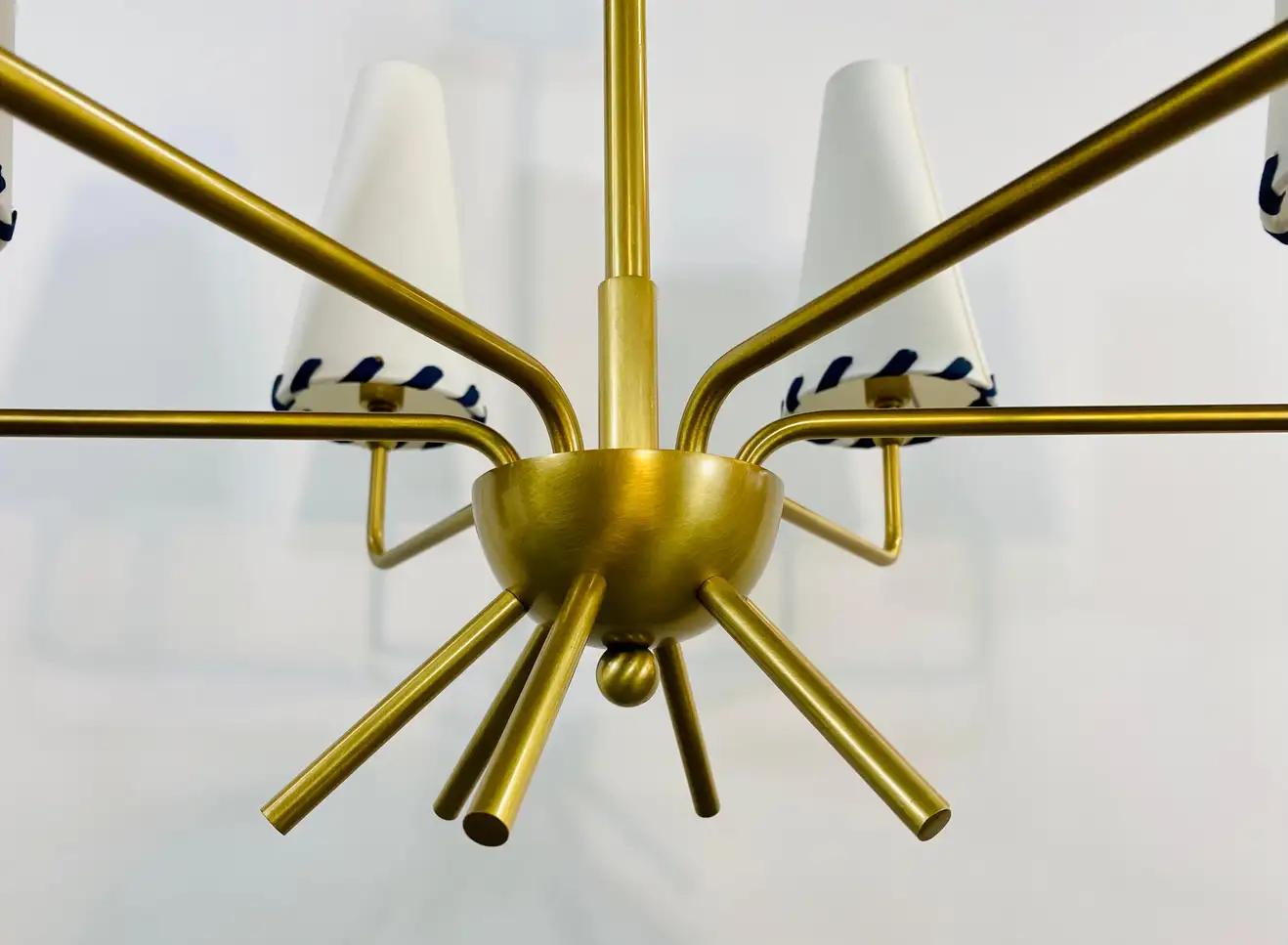 Mid-Century Modern Style 6 Lights Sputnik Chandelier In Good Condition For Sale In Plainview, NY