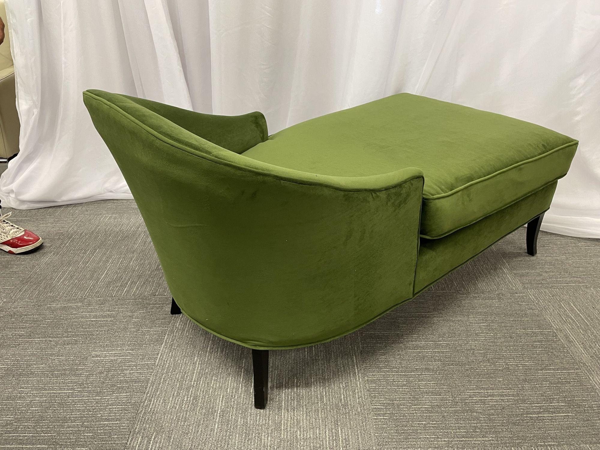 Mid-Century Modern Style American Designer Chaise / Daybed / Lounge, Green 3