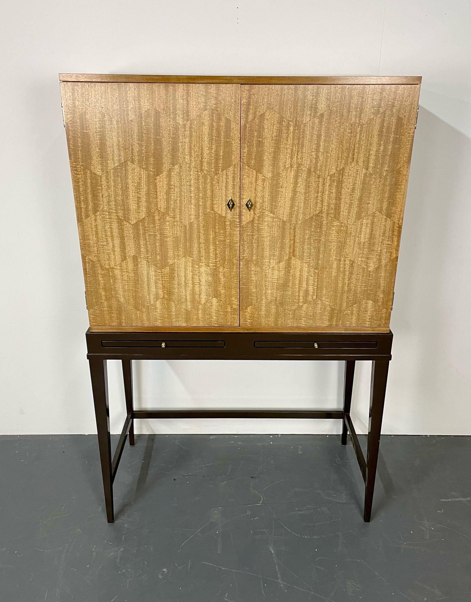 Post-Modern Mid-Century Modern Style Bar Cabinet on Stand, Lacquer, Metal, Brass For Sale