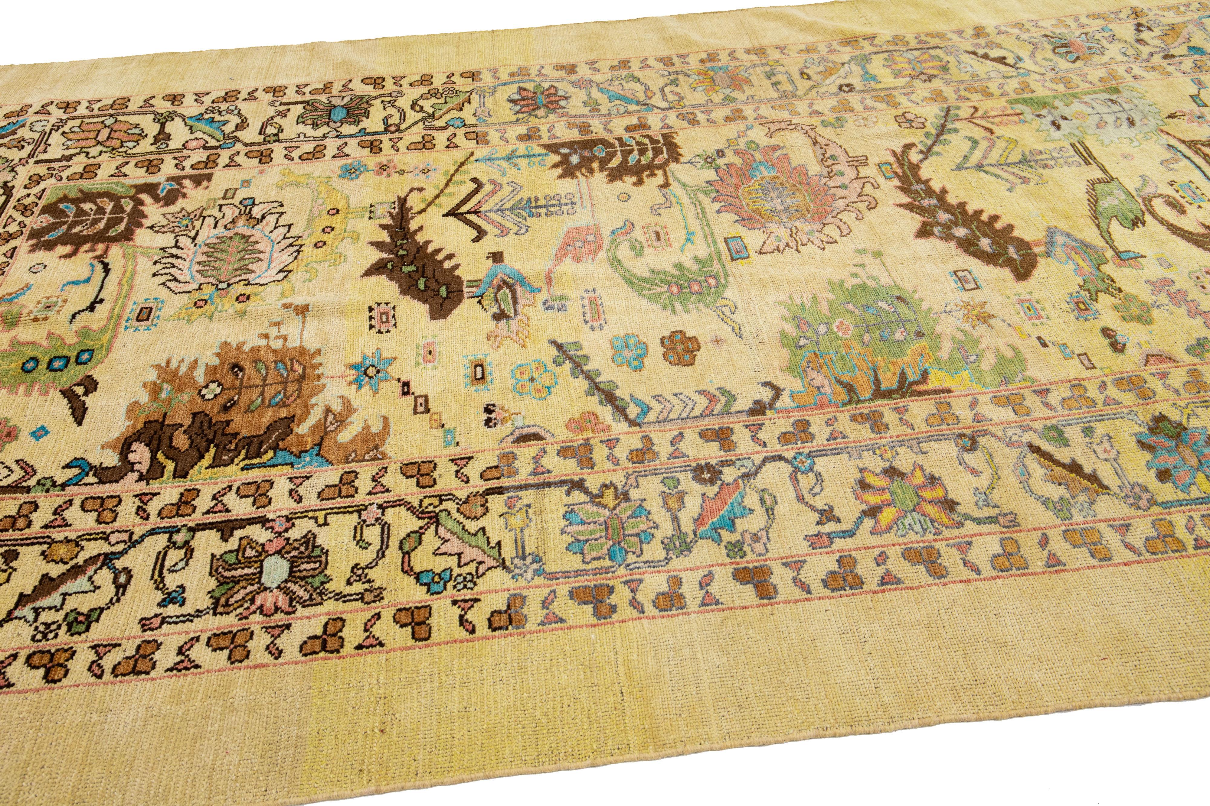 Mid-Century Modern Style Beige/Tan Handmade Floral Wool Rug by Apadana In New Condition For Sale In Norwalk, CT