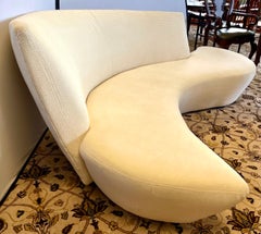 Canapé incurvé en serpentin Bilbao de style moderne du milieu du siècle dernier
