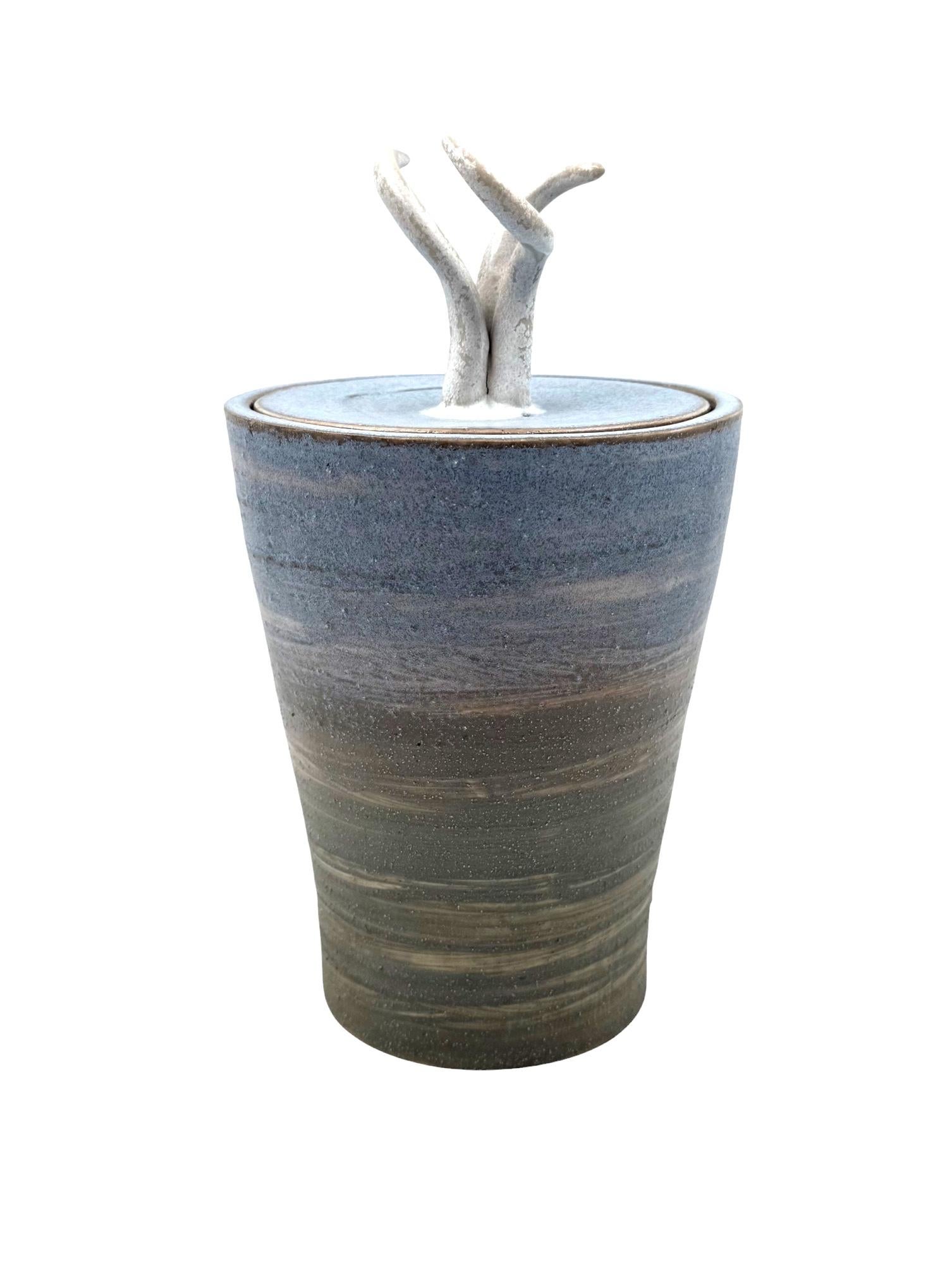 Jarrón de cerámica artística azul de estilo moderno de mediados de siglo, Gabriele Bucci Italia 2000s en venta 2