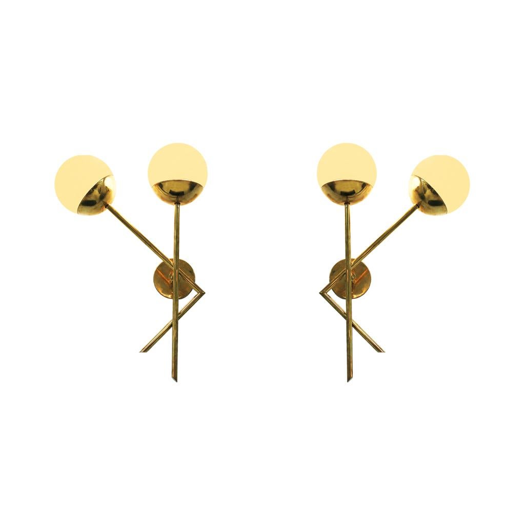 Mid-Century Modern Style Brass and Glass Pair of Sconces With Two Light Sources In Good Condition For Sale In Ibiza, Spain
