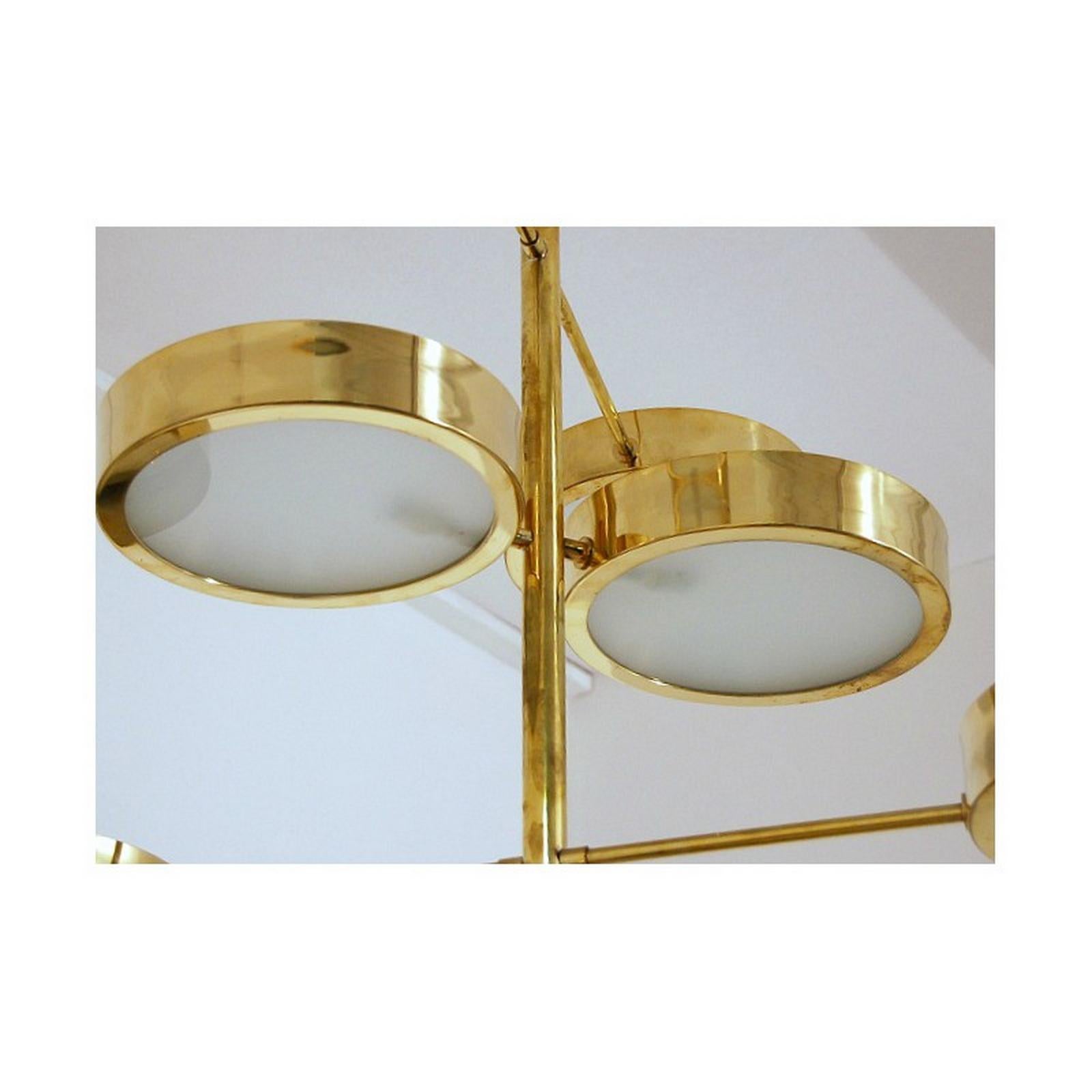 Ottone Lampadario italiano in ottone in stile metà secolo moderno, Bruno Gatta in vendita