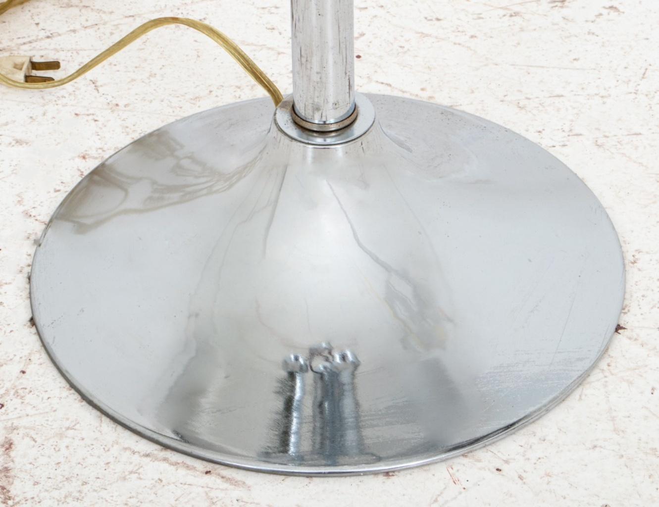 Mid-Century Modern Style Bubble Light Floor Lamp In Good Condition For Sale In New York, NY