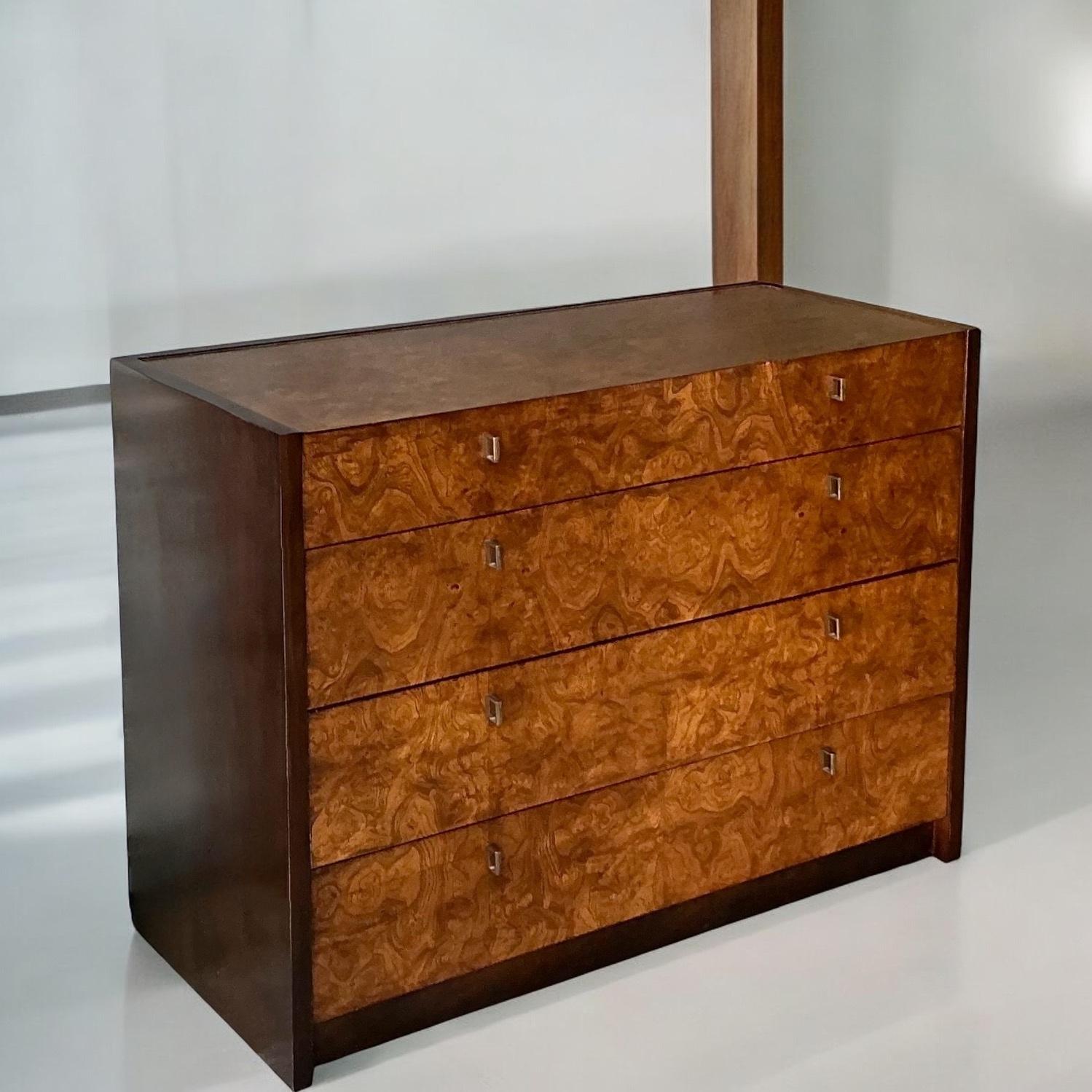 Moderne Kommode aus Wurzelholz, Nussbaum und Messing im Mid-Century Modern-Stil von Century Furniture im Angebot 2