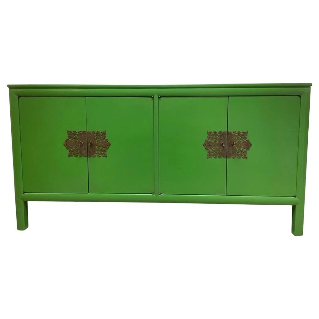 Mid-Century Modern Style Chinoiserie Asian Green Lacquered Console Bar Buffet