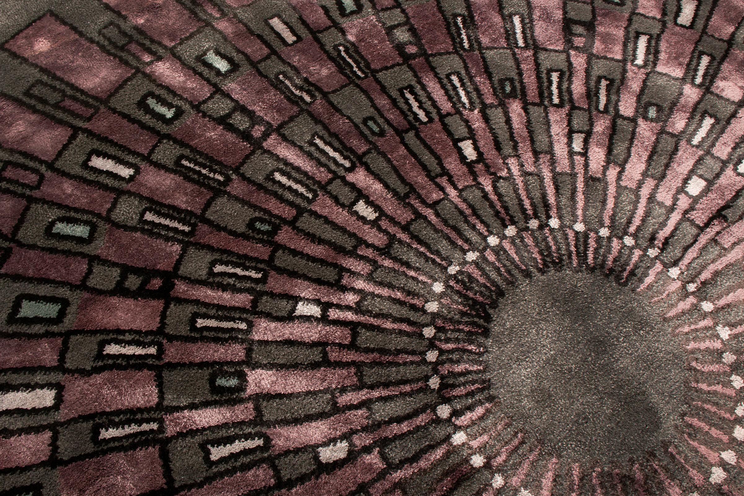 Rug & Kilim's Mid-Century Modern Style Circle Rug, Purple Gray Art Deco In condizioni Nuovo in vendita a Long Island City, NY