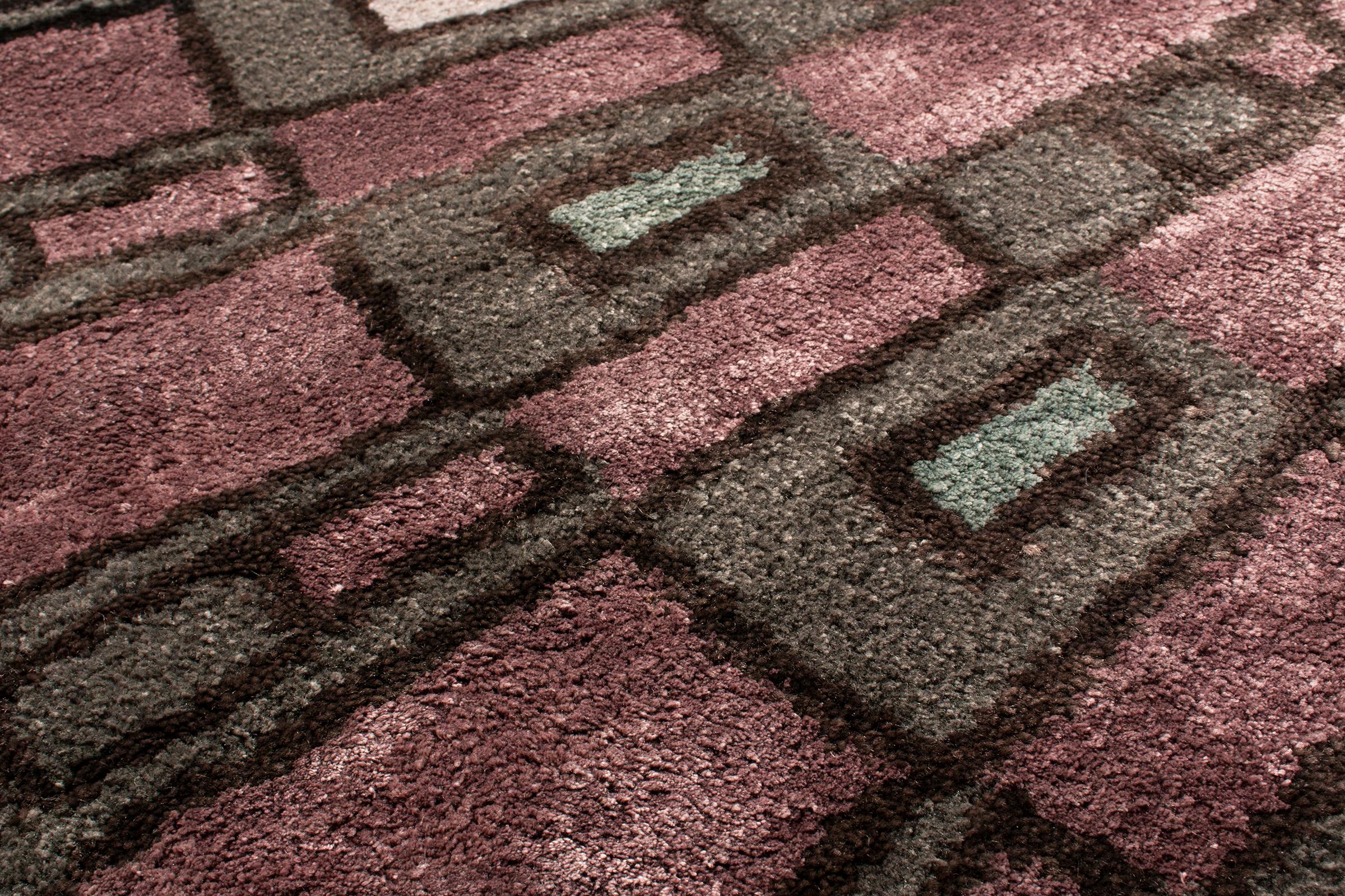 Lana Rug & Kilim's Mid-Century Modern Style Circle Rug, Purple Gray Art Deco in vendita