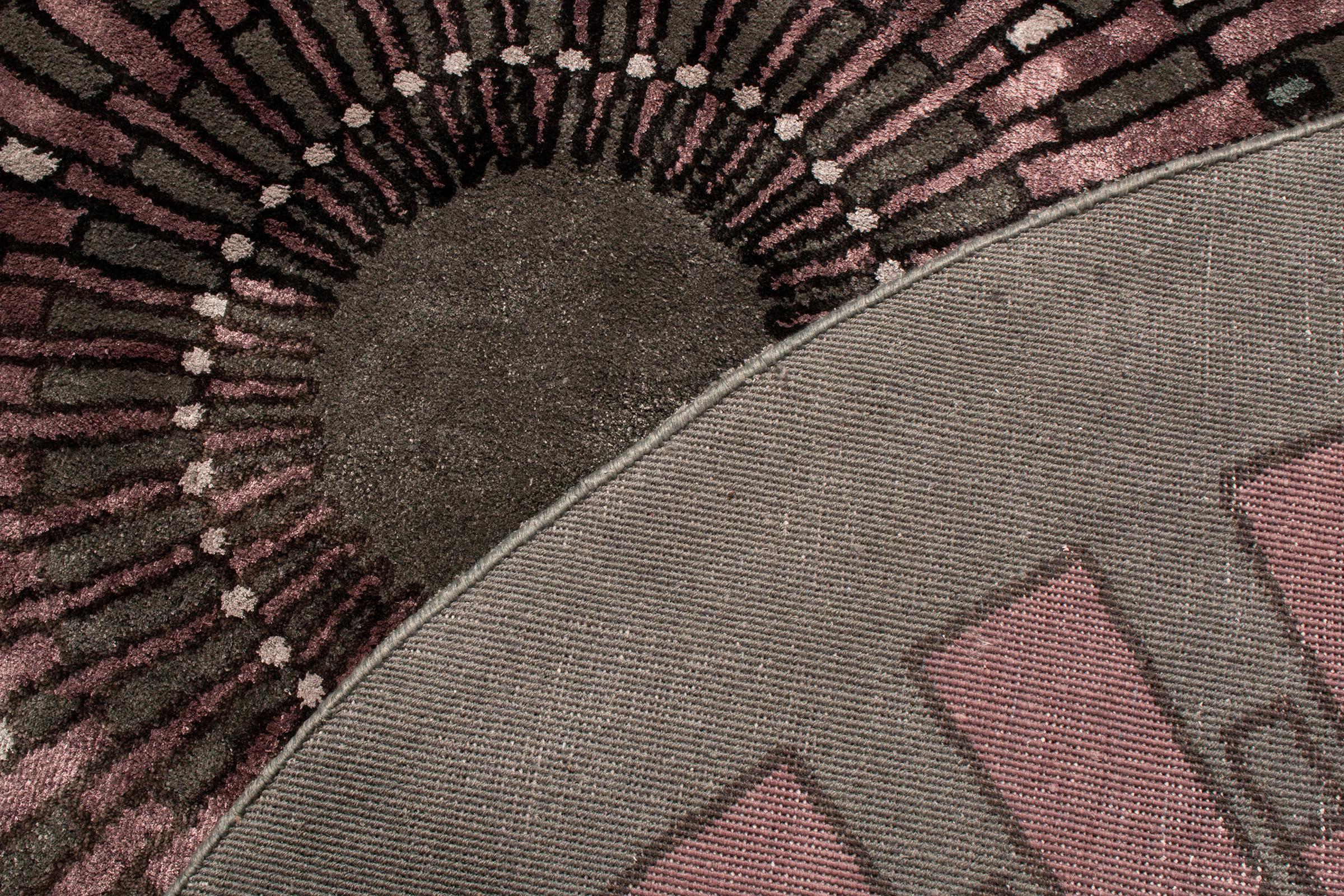 Rug & Kilim's Mid-Century Modern Style Circle Rug, Purple Gray Art Deco in vendita 1