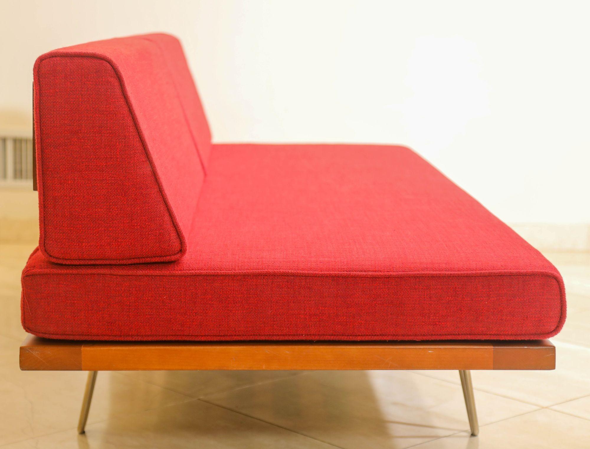 Mid Century Modern style Classic Daybed with Red Upholestry For Sale 2