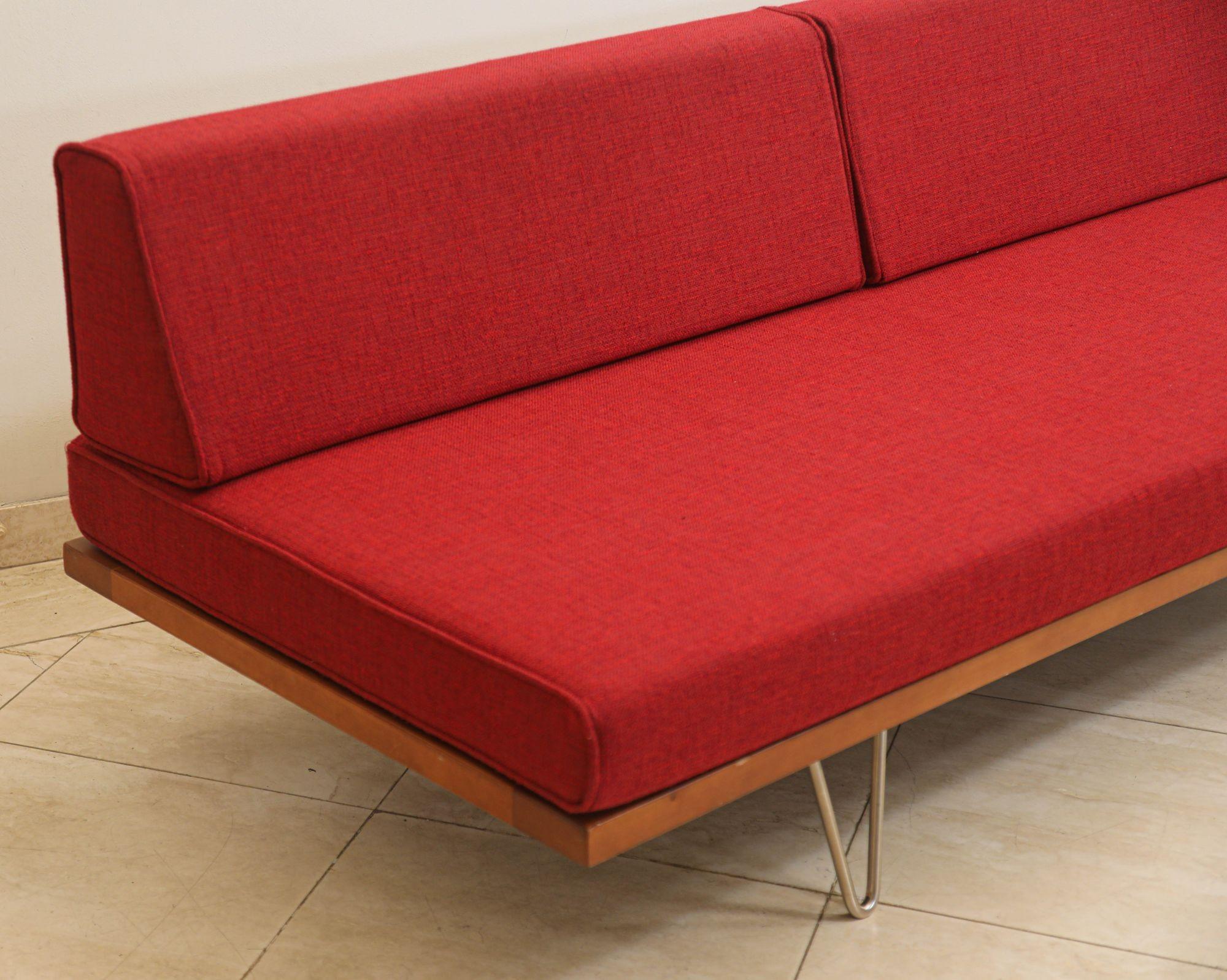Hand-Crafted Mid Century Modern style Classic Daybed with Red Upholestry For Sale