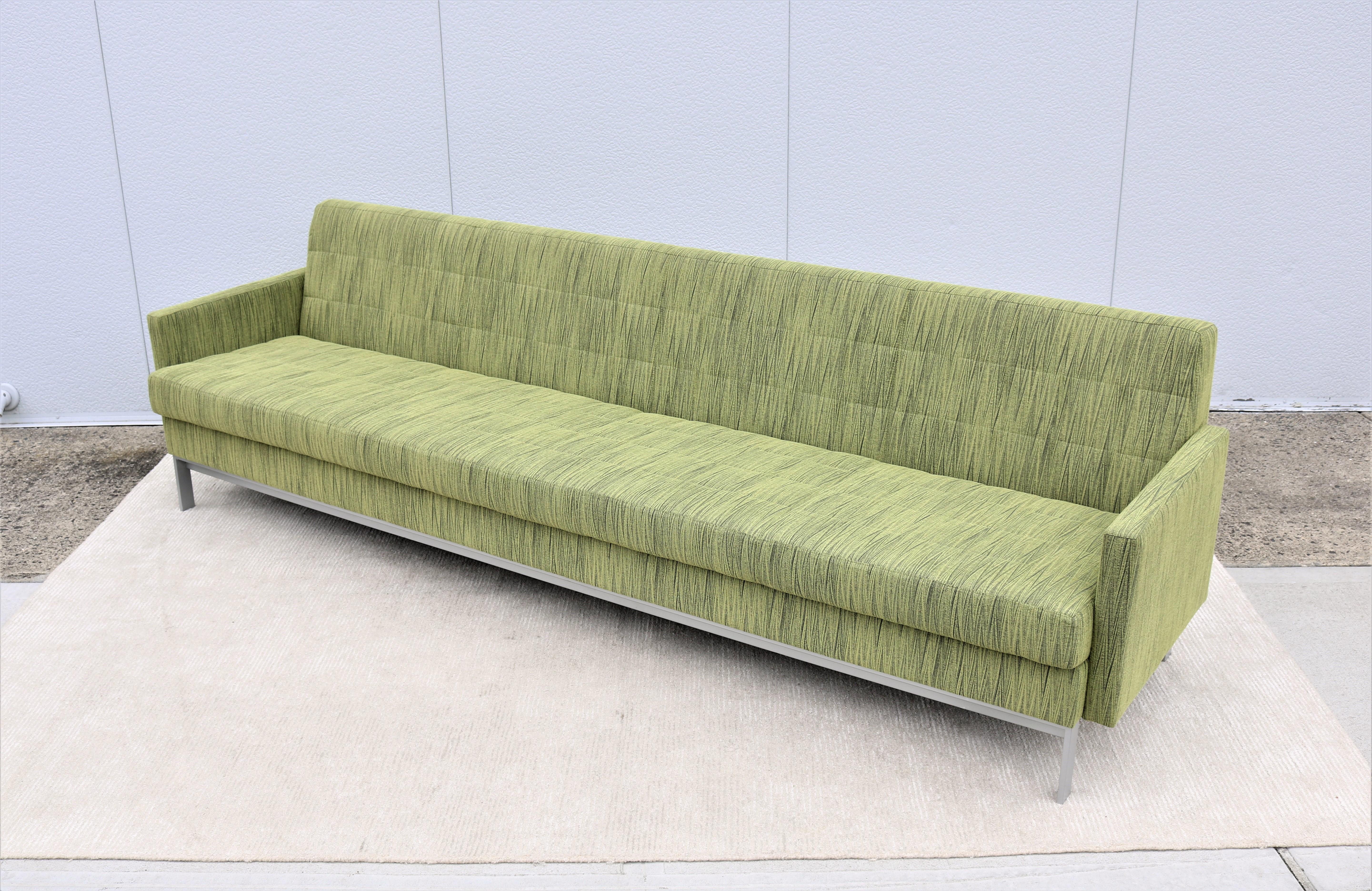 Contemporary Mid-Century Modern Style Coalesse Millbrae Contract Green 4 Seat Sofa Lounge