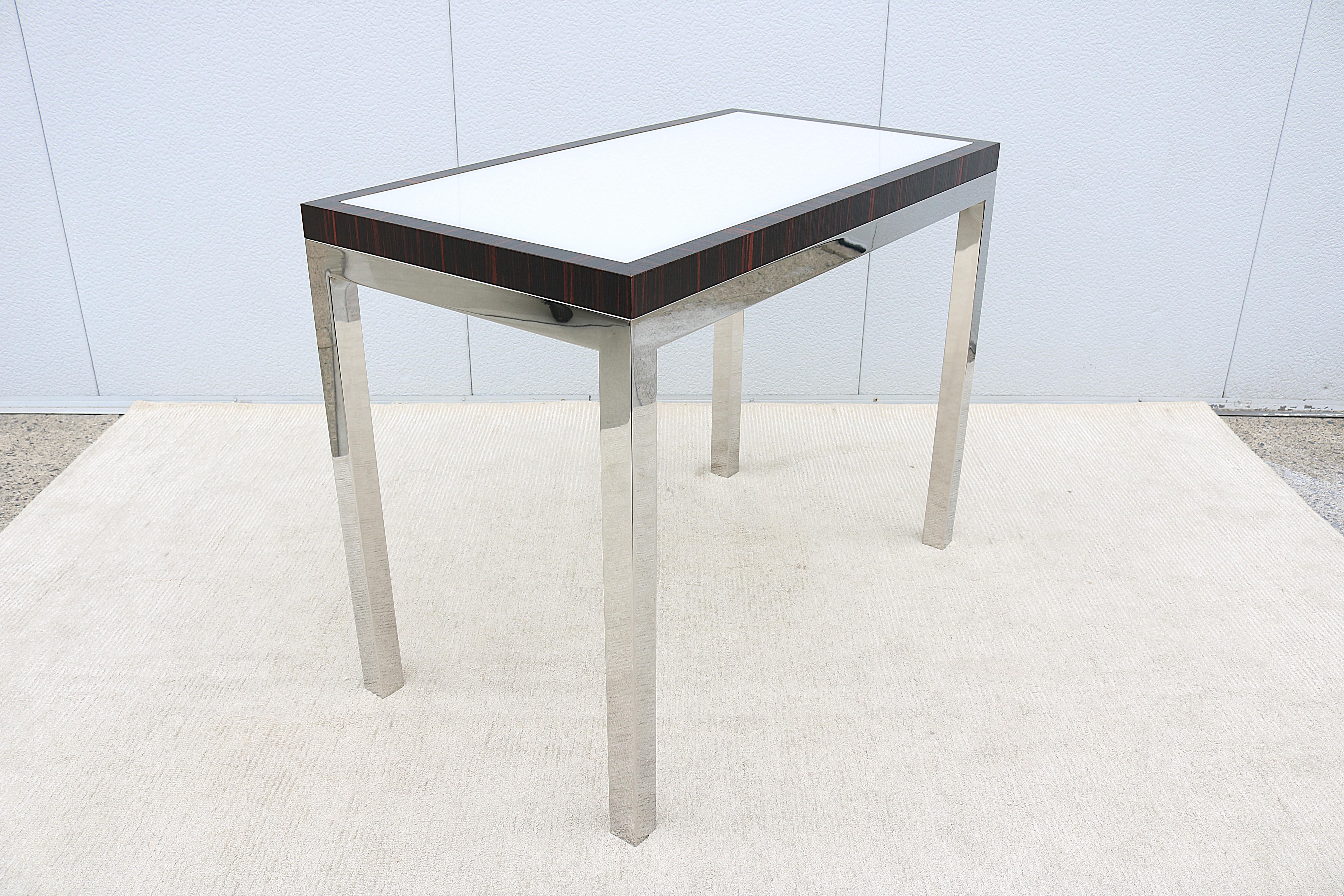 Mesa consola a media altura de estilo moderno de mediados de siglo atribuida a Leon Rosen en venta 4
