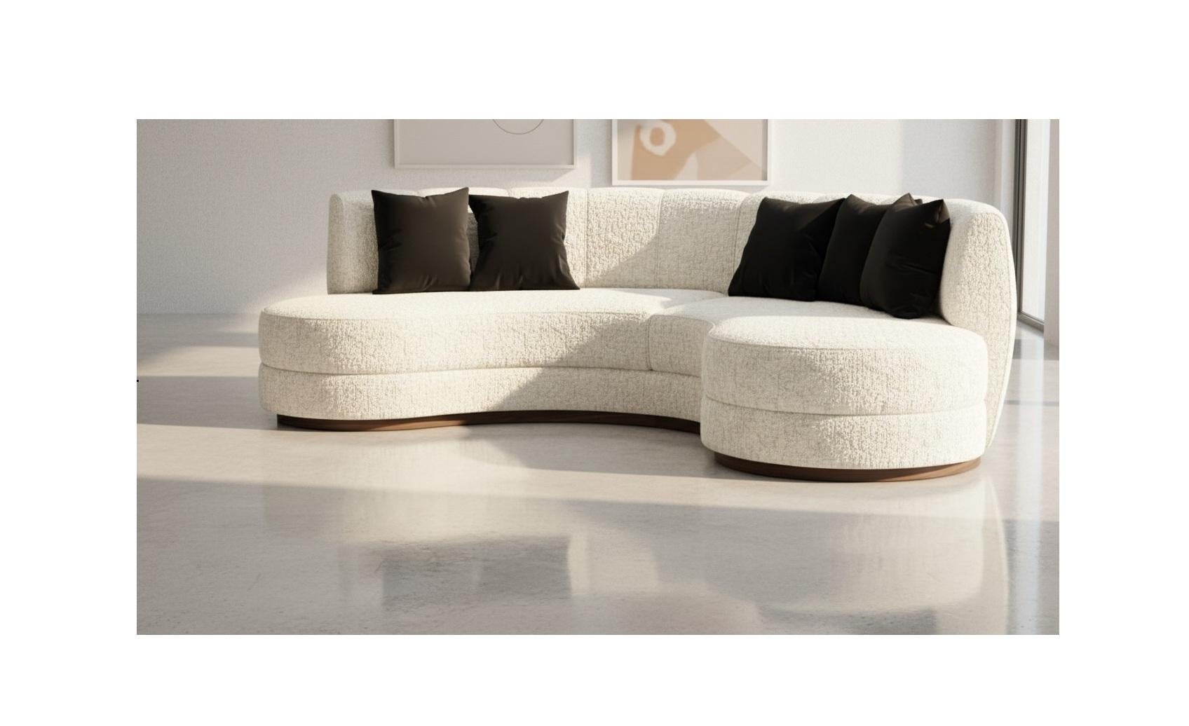 Divano scultoreo in stile metà secolo moderno in velluto color cioccolato in vendita 2