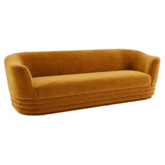 Geschwungenes Samt-Sofa im Stil der Jahrhundertmitte mit geripptem Untergestell, um 1970